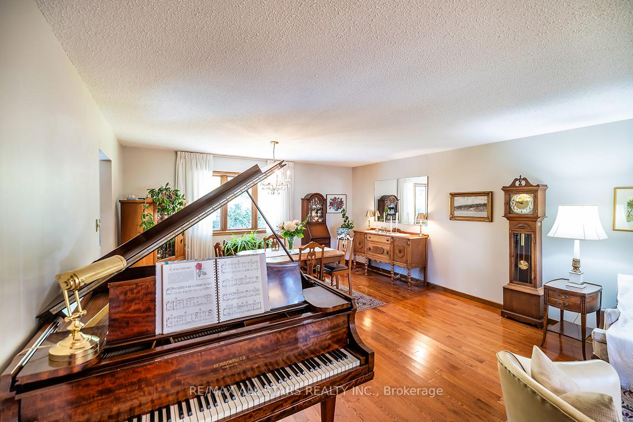 Photo 7 of 14 Windor Court, Brock, Cannington — HOMEH