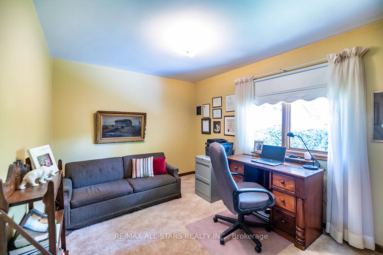Photo 21 of 14 Windor Court, Brock, Cannington — HOMEH
