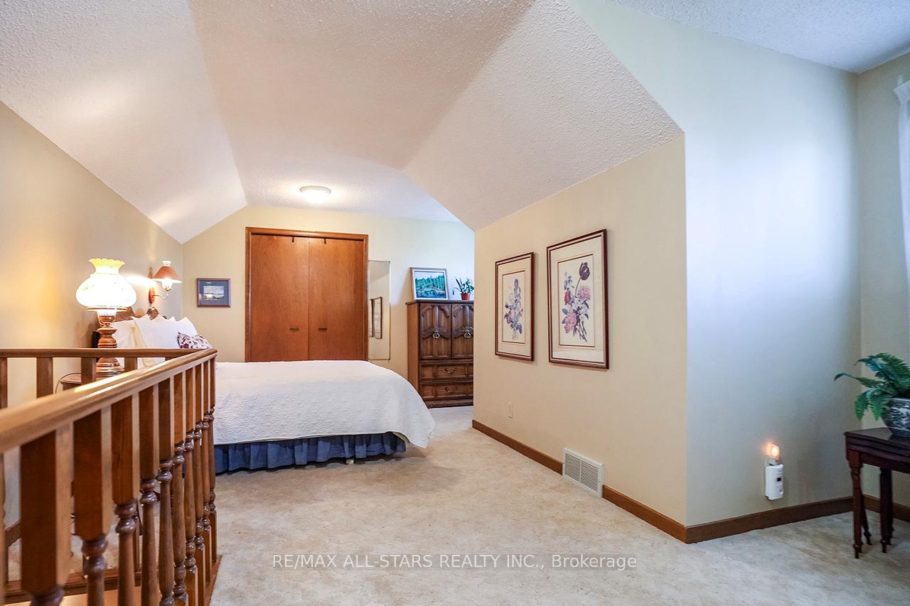 Photo 30 of 14 Windor Court, Brock, Cannington — HOMEH
