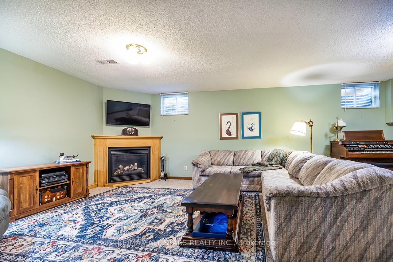 Photo 29 of 14 Windor Court, Brock, Cannington — HOMEH