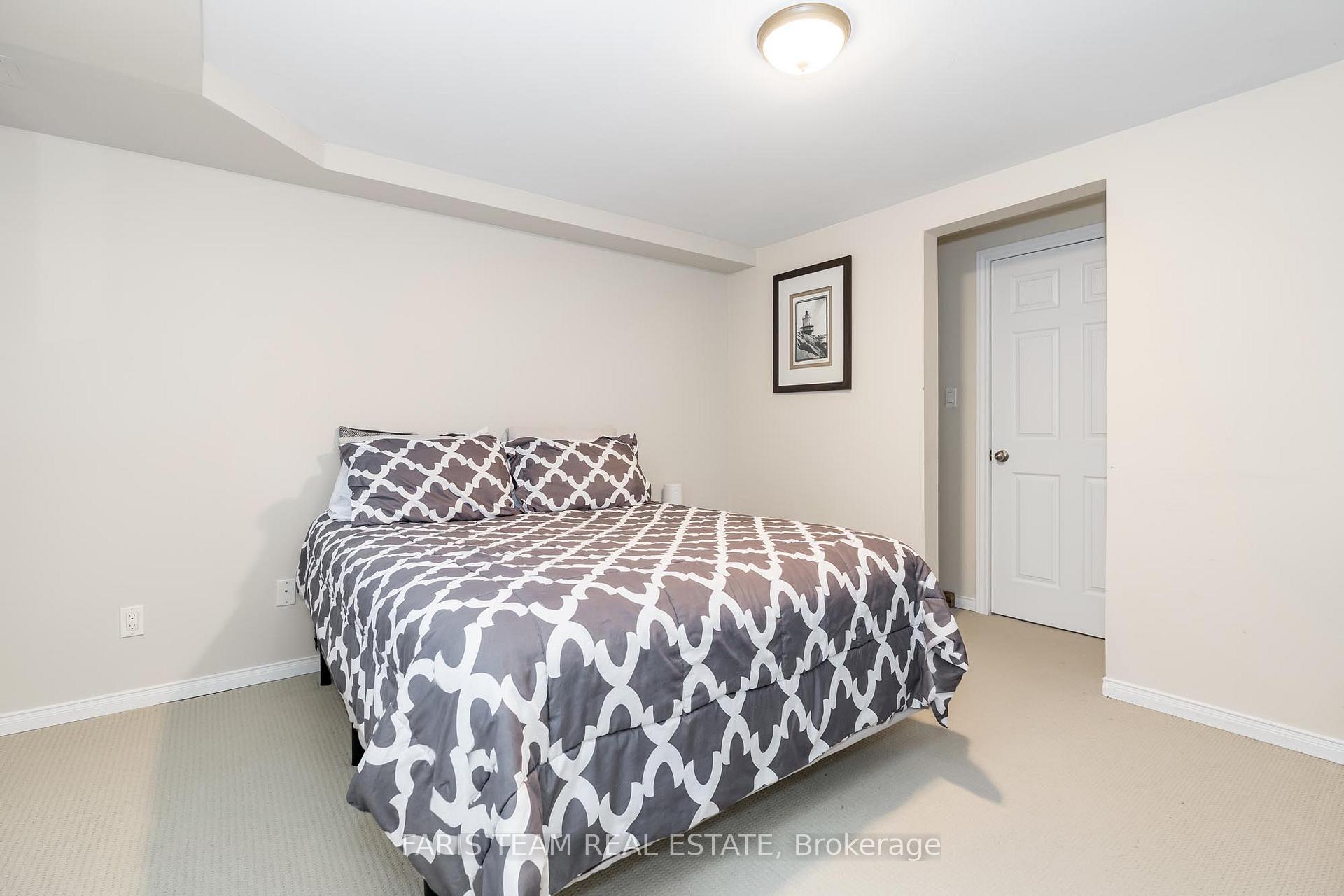 Photo 16 of 8 Farmstead Crescent, Barrie, Holly — HOMEH