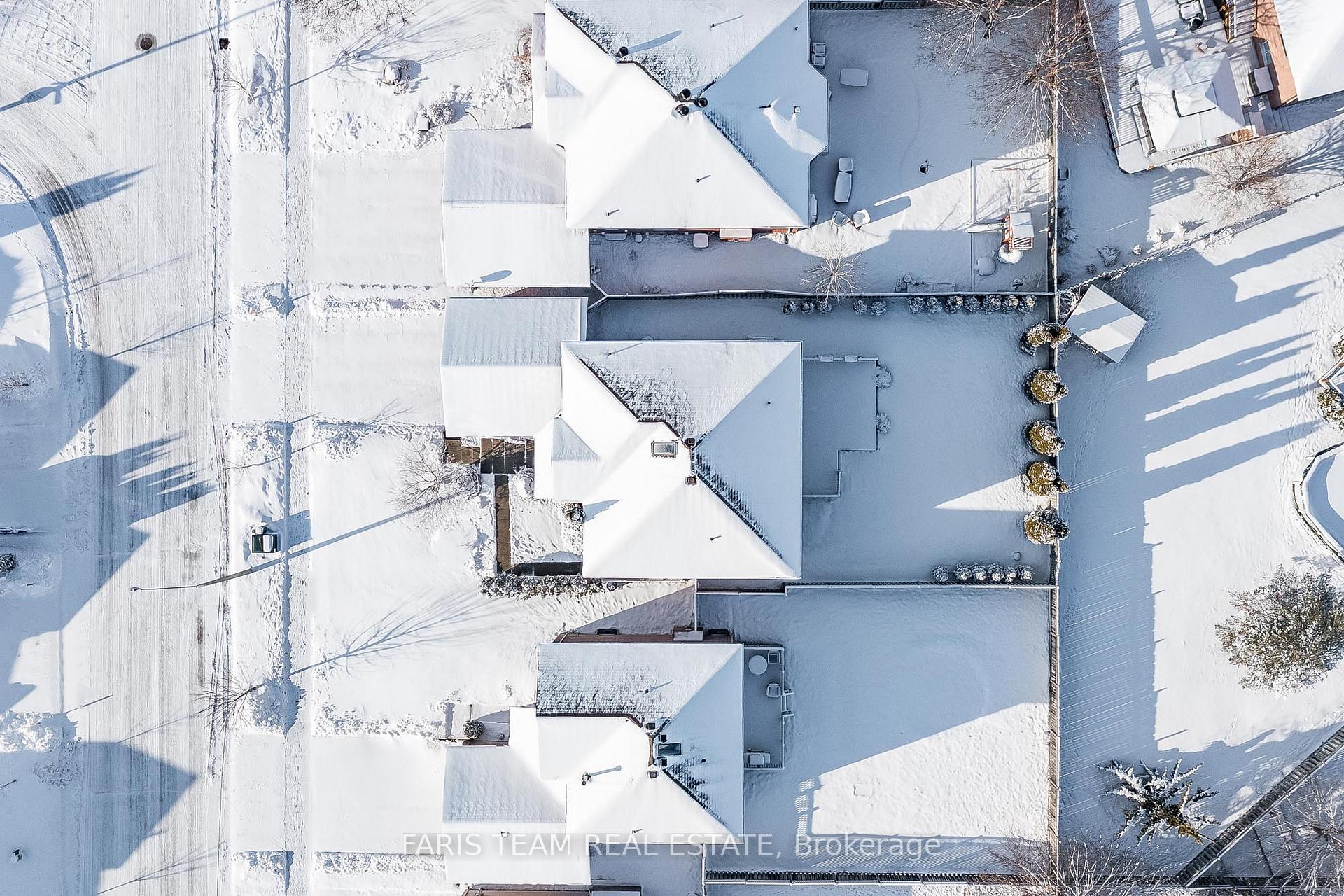 Photo 19 of 8 Farmstead Crescent, Barrie, Holly — HOMEH