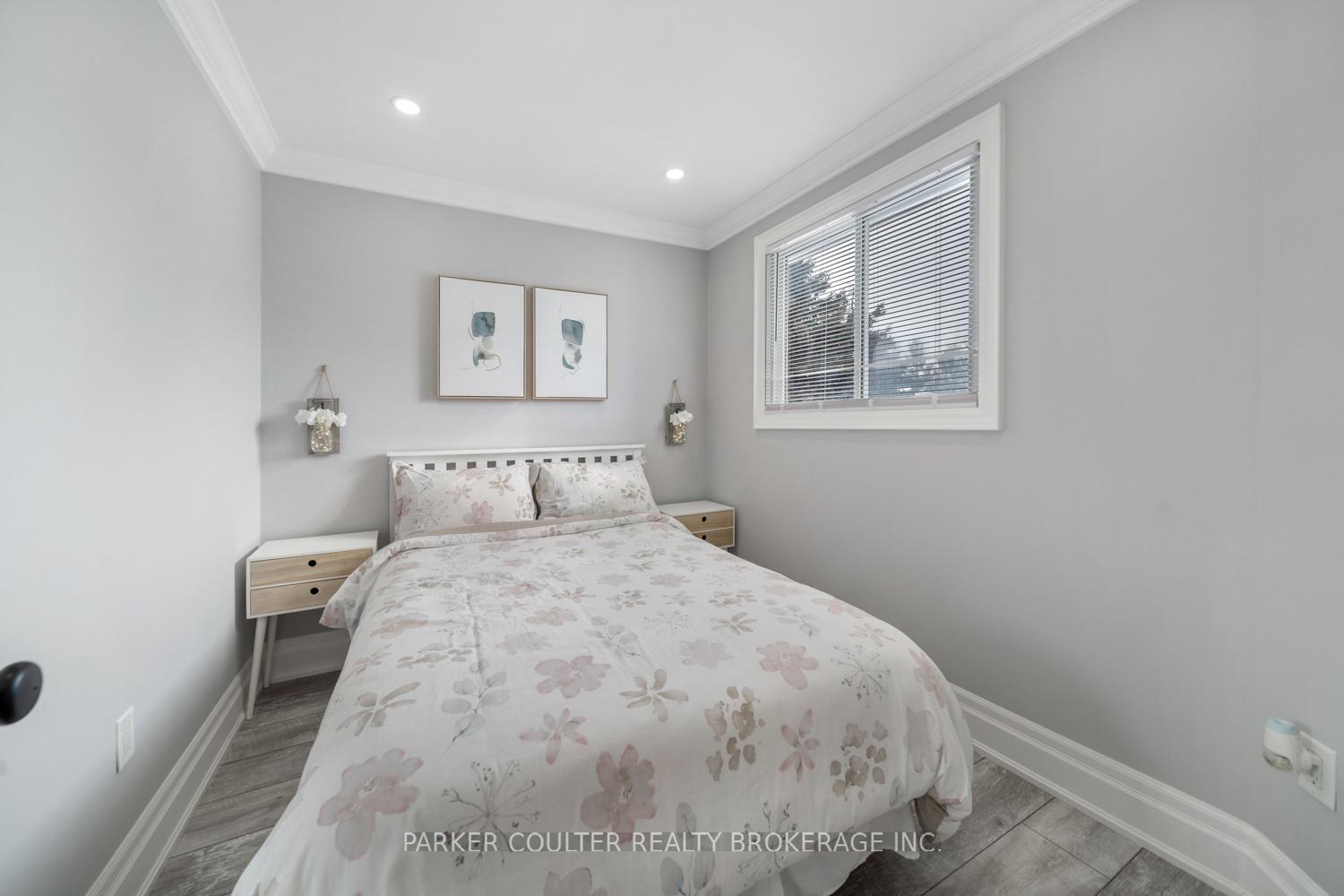 Photo 12 of 58 D'ambrosio Drive, Barrie, Painswick North — HOMEH