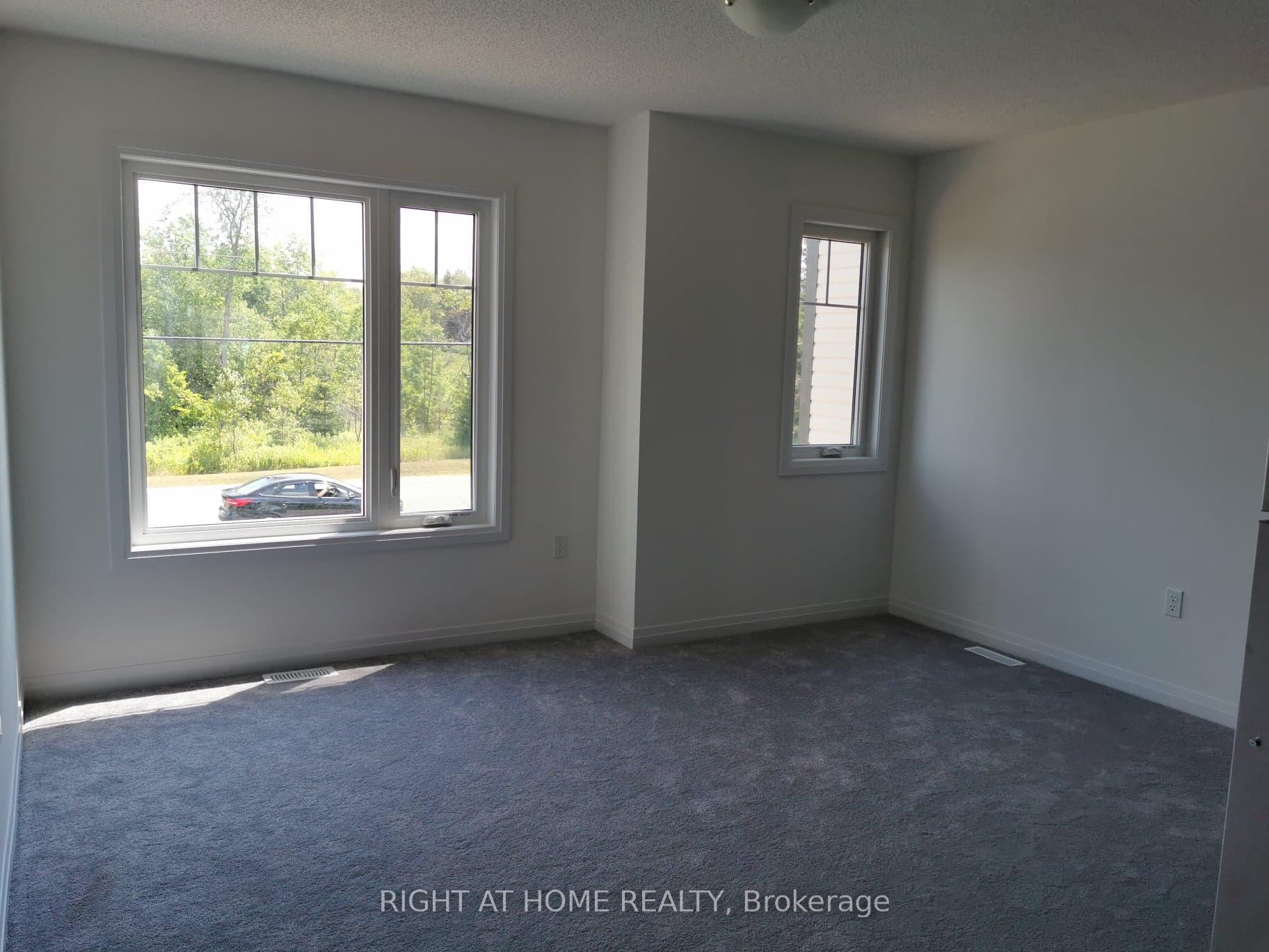 Photo 7 of 3 Andean Lane, Barrie, Rural Barrie Southwest — HOMEH