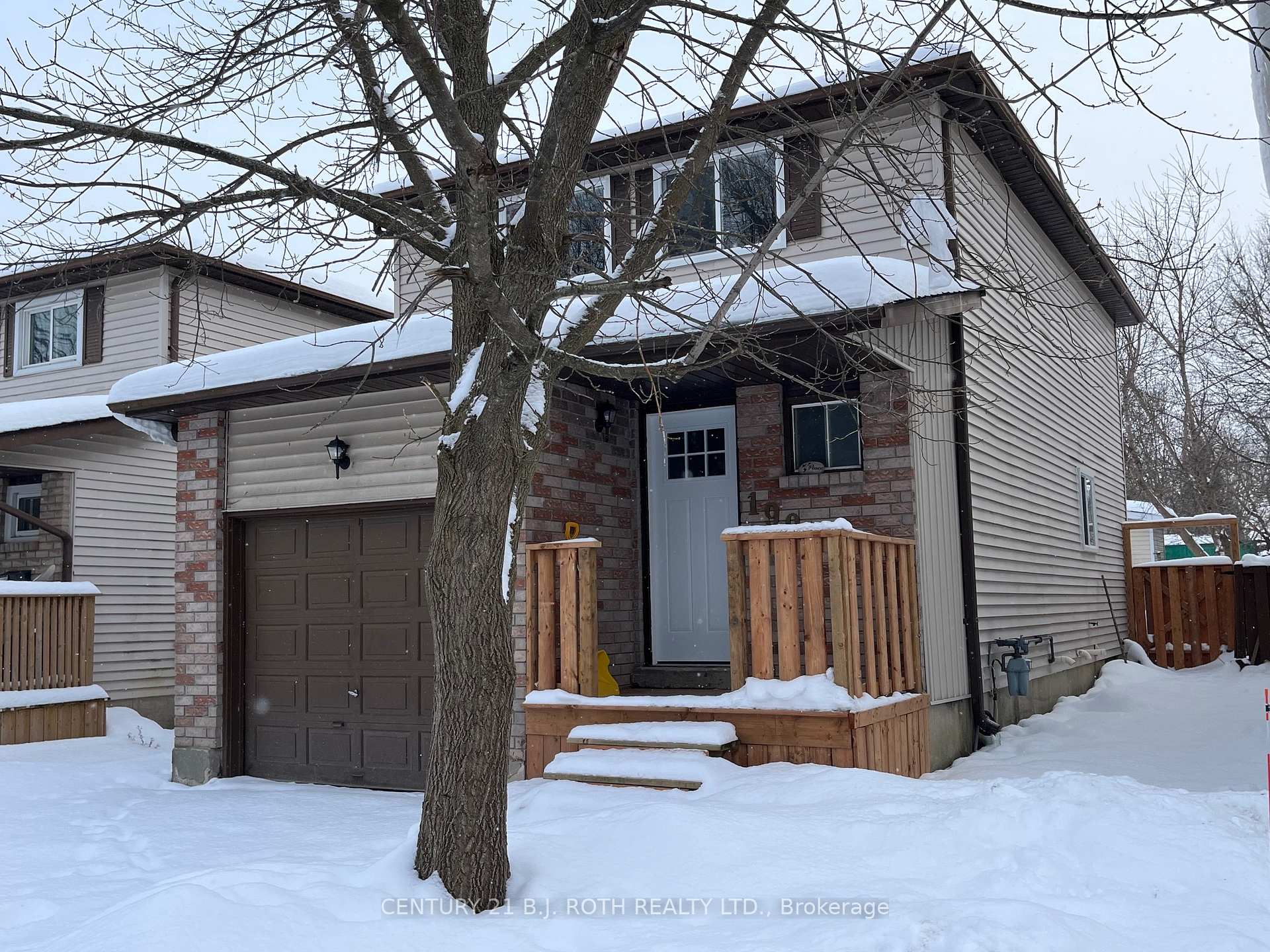 Photo 1 of 190 Hickling Trail, Barrie, Grove East — HOMEH