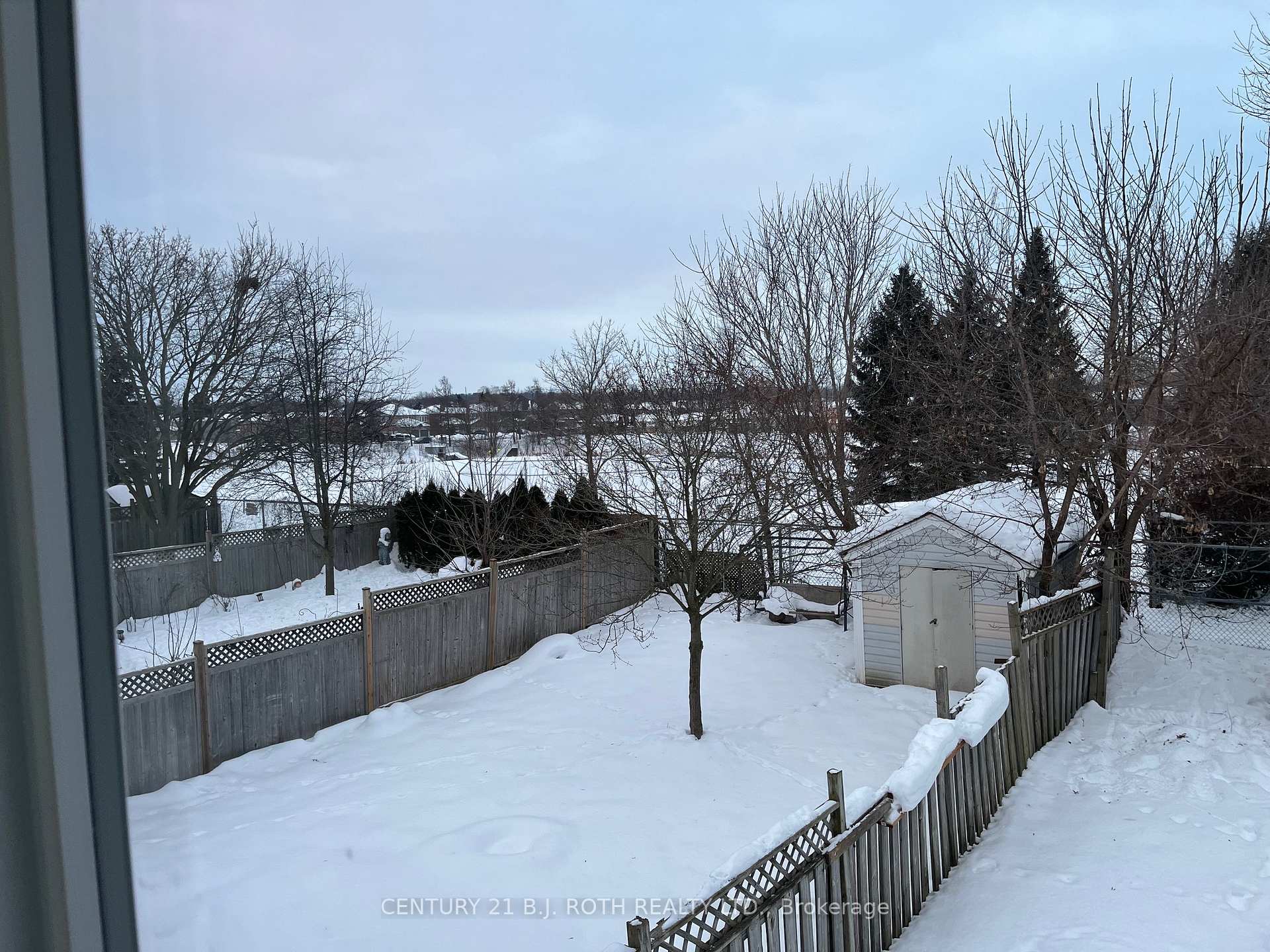 Photo 16 of 190 Hickling Trail, Barrie, Grove East — HOMEH