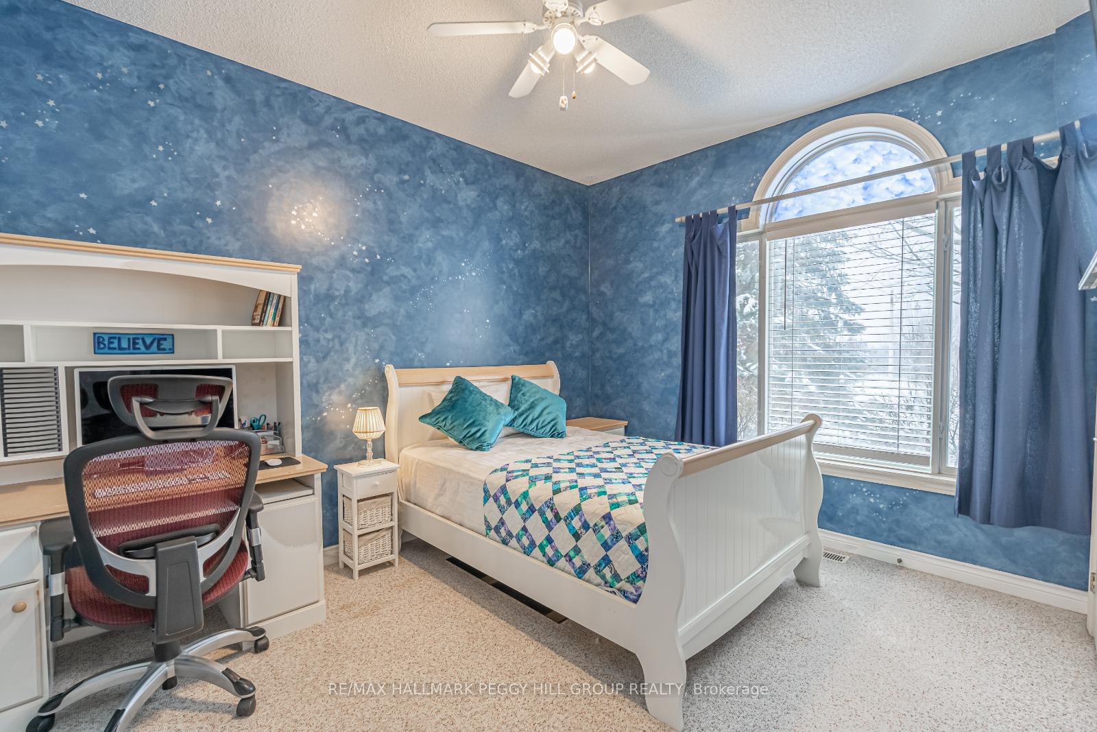 Photo 11 of 128 Wildwood Trail, Barrie, Ardagh — HOMEH