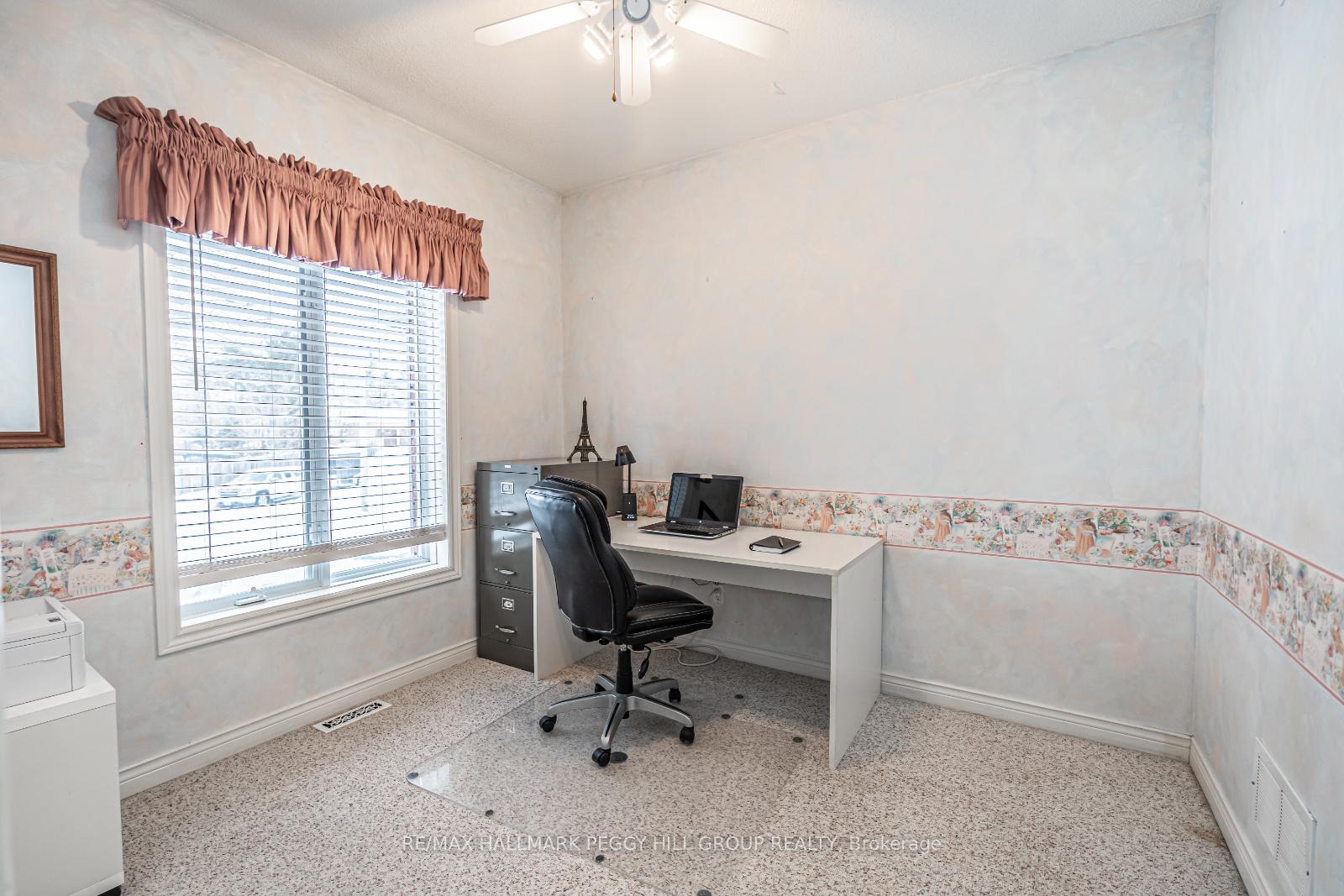 Photo 12 of 128 Wildwood Trail, Barrie, Ardagh — HOMEH