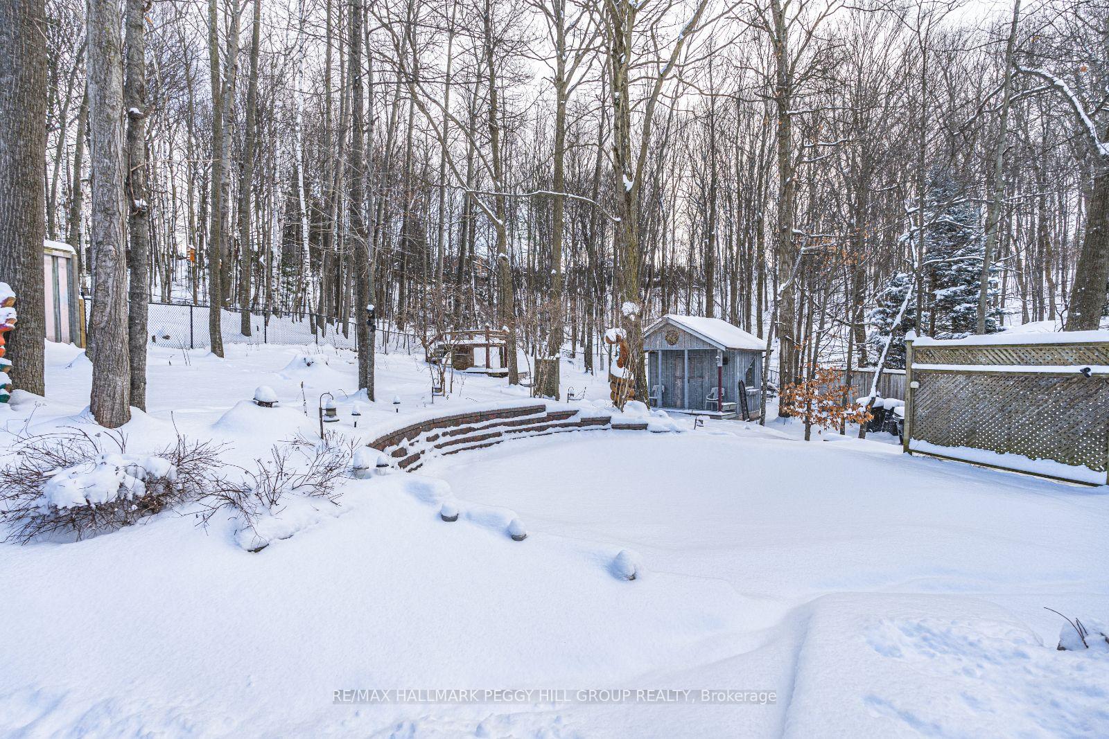 Photo 23 of 128 Wildwood Trail, Barrie, Ardagh — HOMEH