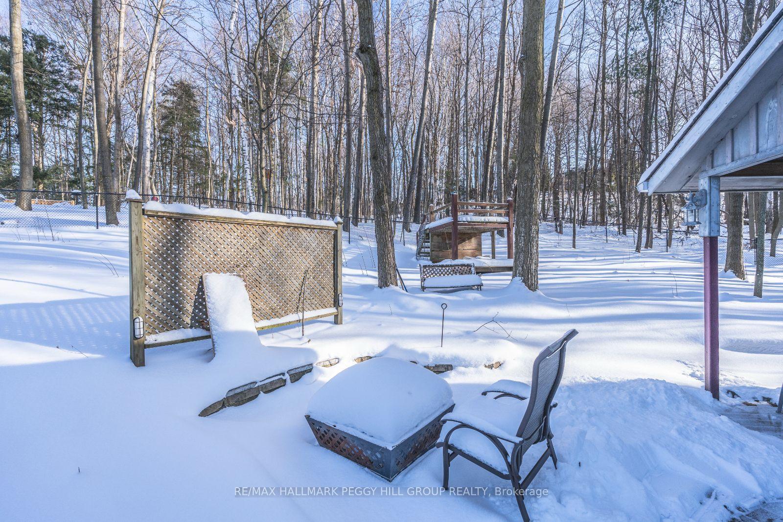 Photo 26 of 128 Wildwood Trail, Barrie, Ardagh — HOMEH