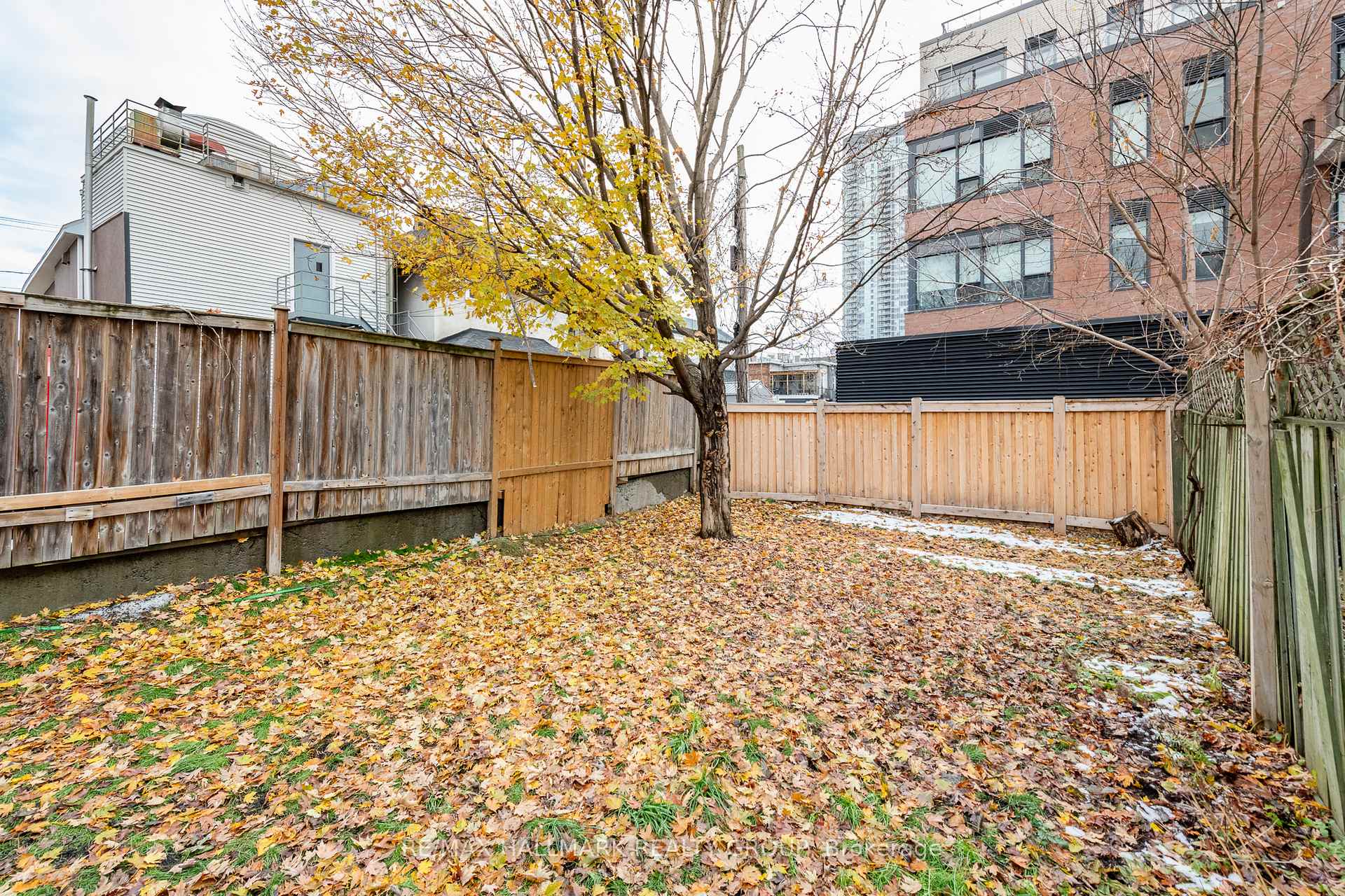Photo 21 of 82 Beech Street, Ottawa, West Centre Town — HOMEH