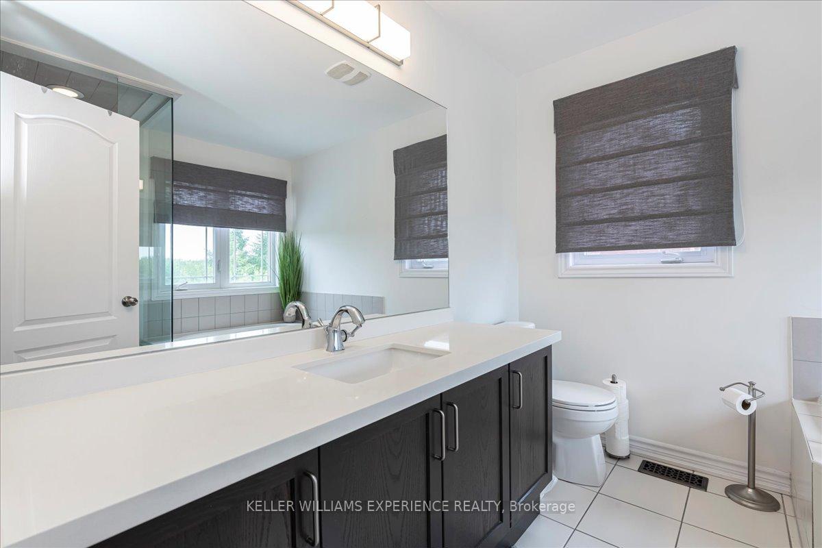 Photo 17 of 74 Megan Crescent, Barrie, Holly — HOMEH