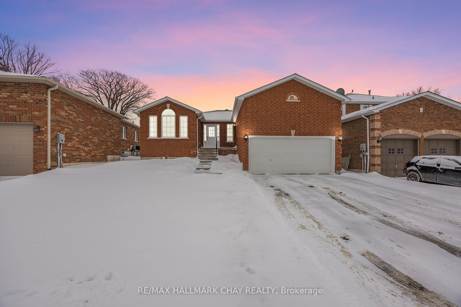 Photo 1 of 293 Cox Mill Road, Barrie, Bayshore — HOMEH