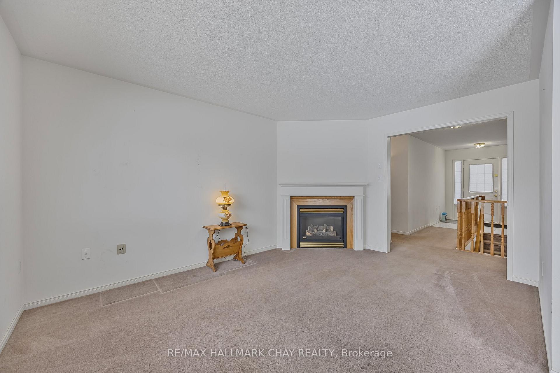 Photo 17 of 293 Cox Mill Road, Barrie, Bayshore — HOMEH