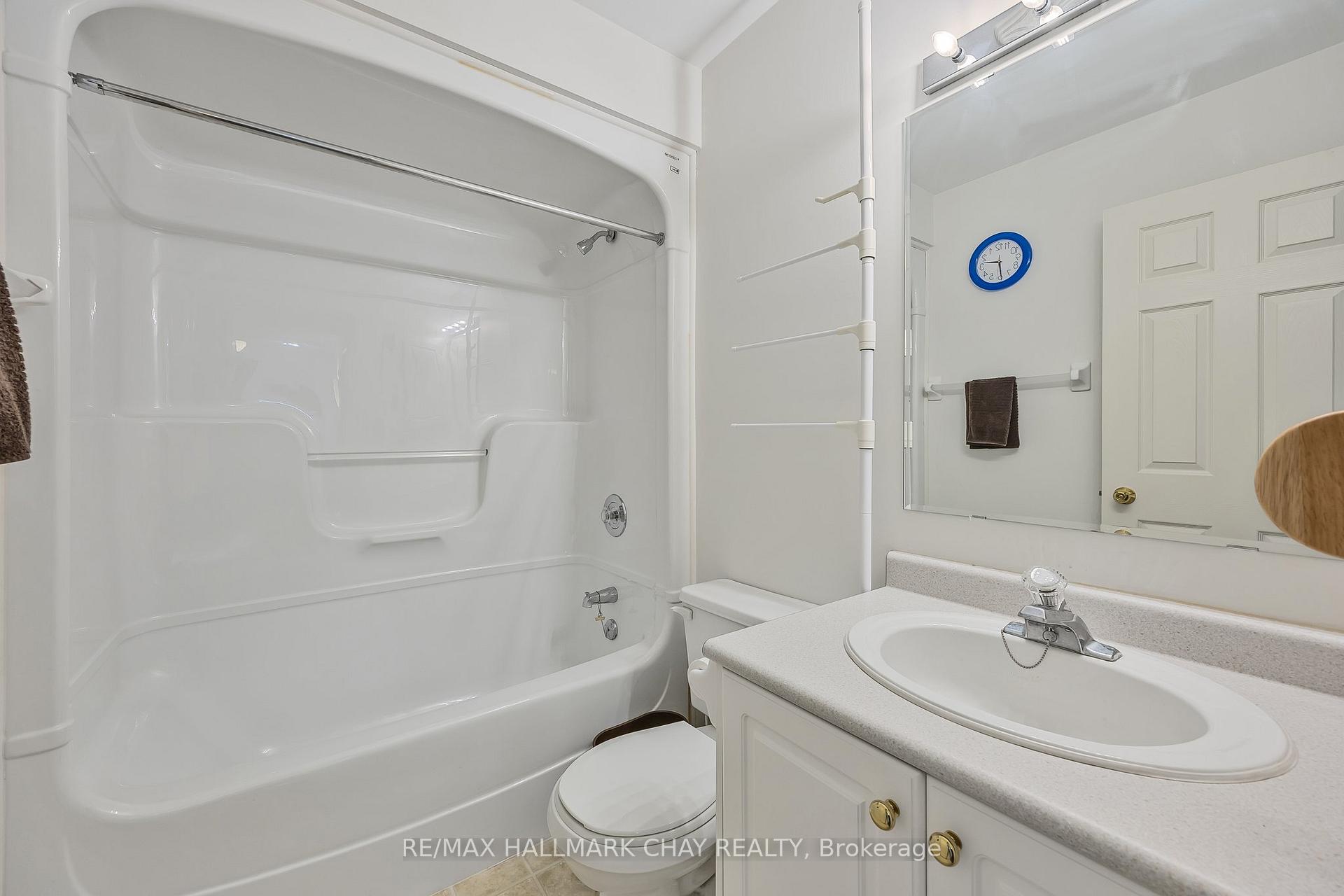 Photo 24 of 293 Cox Mill Road, Barrie, Bayshore — HOMEH