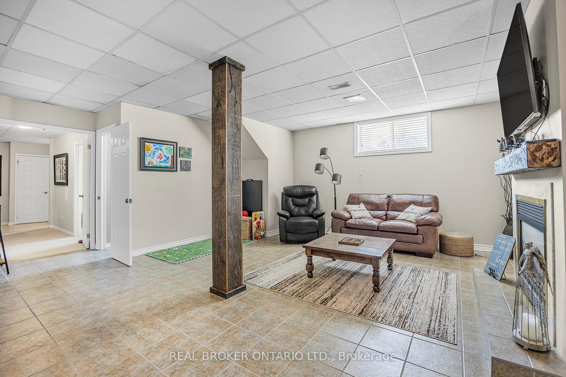 Photo 22 of 22 Patterson Place, Barrie, Ardagh — HOMEH