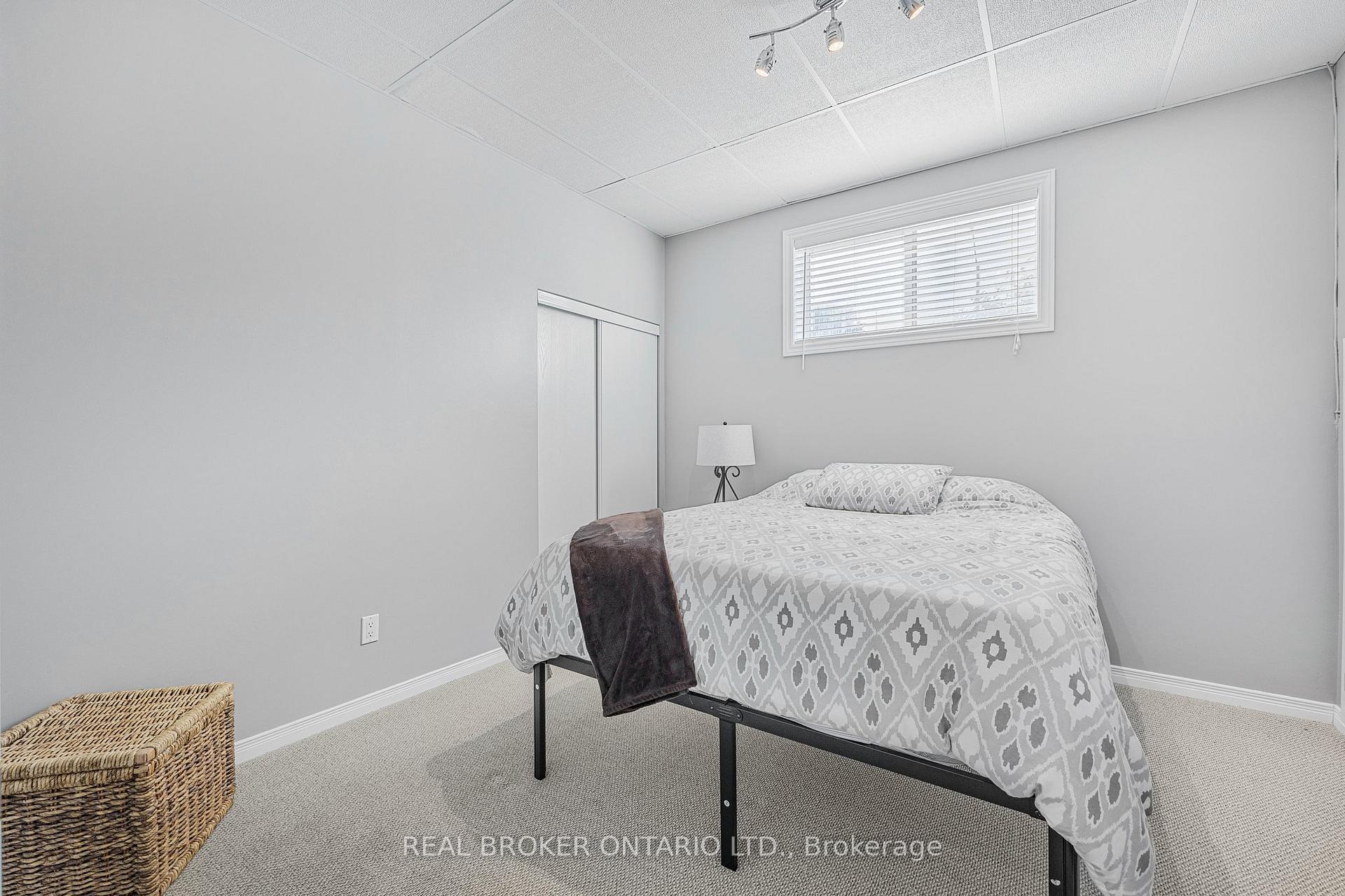 Photo 26 of 22 Patterson Place, Barrie, Ardagh — HOMEH