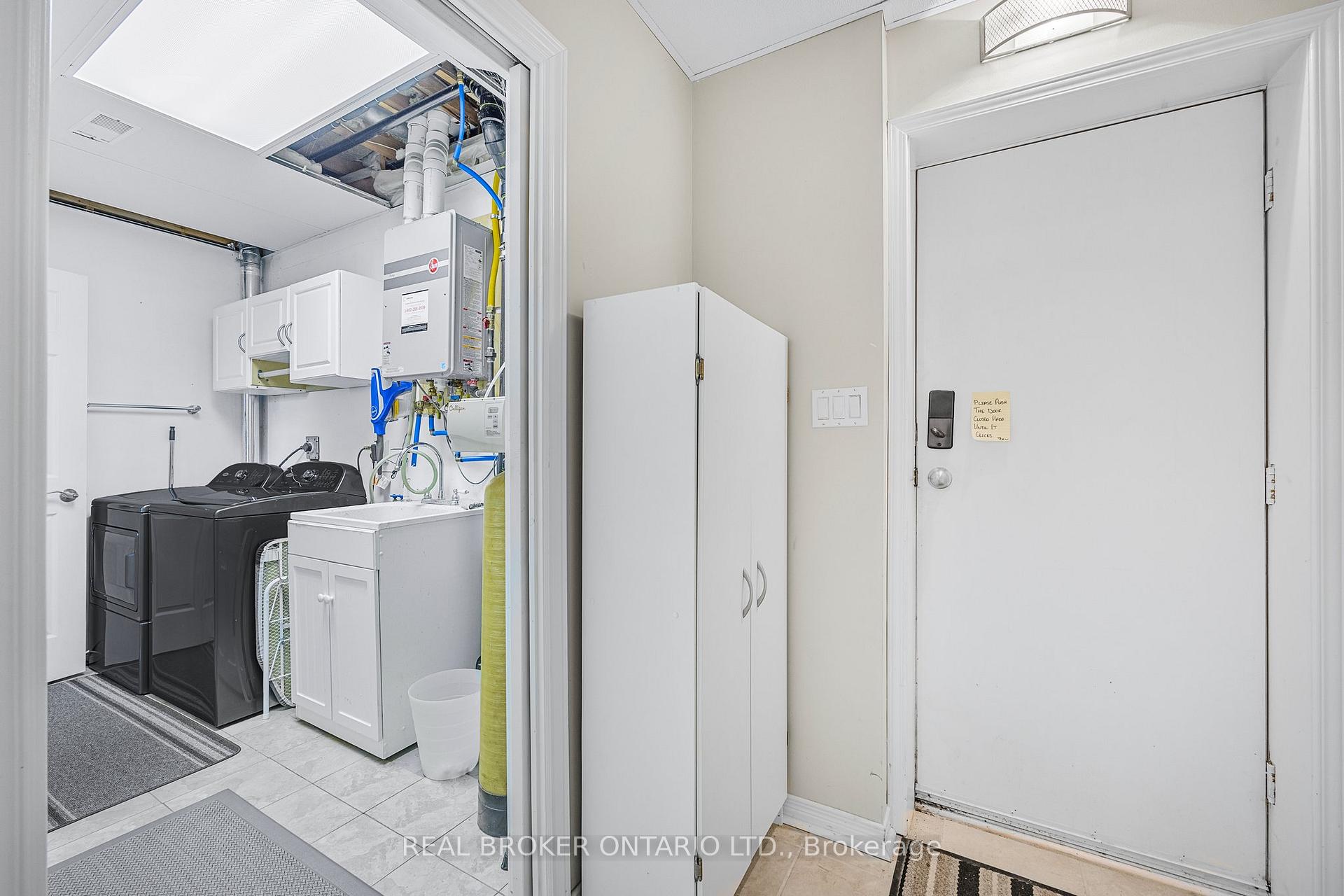 Photo 28 of 22 Patterson Place, Barrie, Ardagh — HOMEH