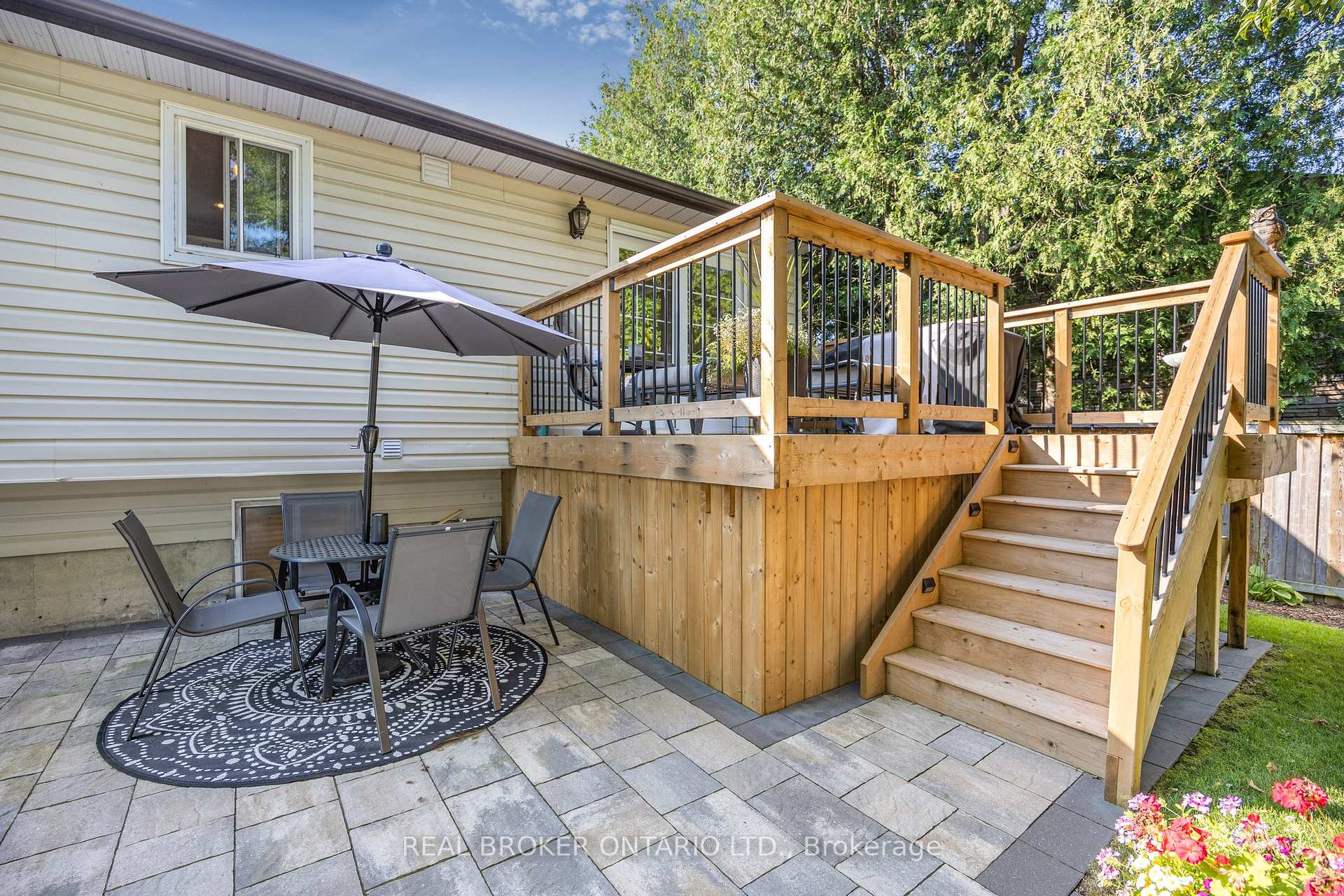 Photo 33 of 22 Patterson Place, Barrie, Ardagh — HOMEH