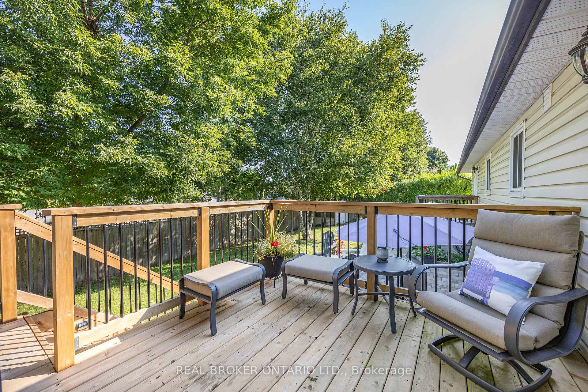 Photo 34 of 22 Patterson Place, Barrie, Ardagh — HOMEH