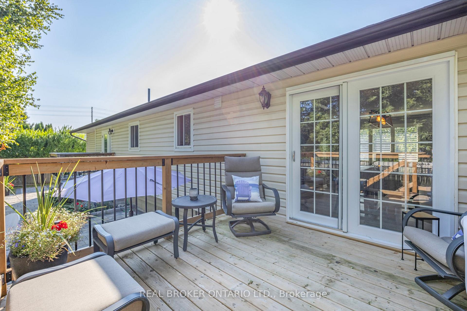 Photo 35 of 22 Patterson Place, Barrie, Ardagh — HOMEH