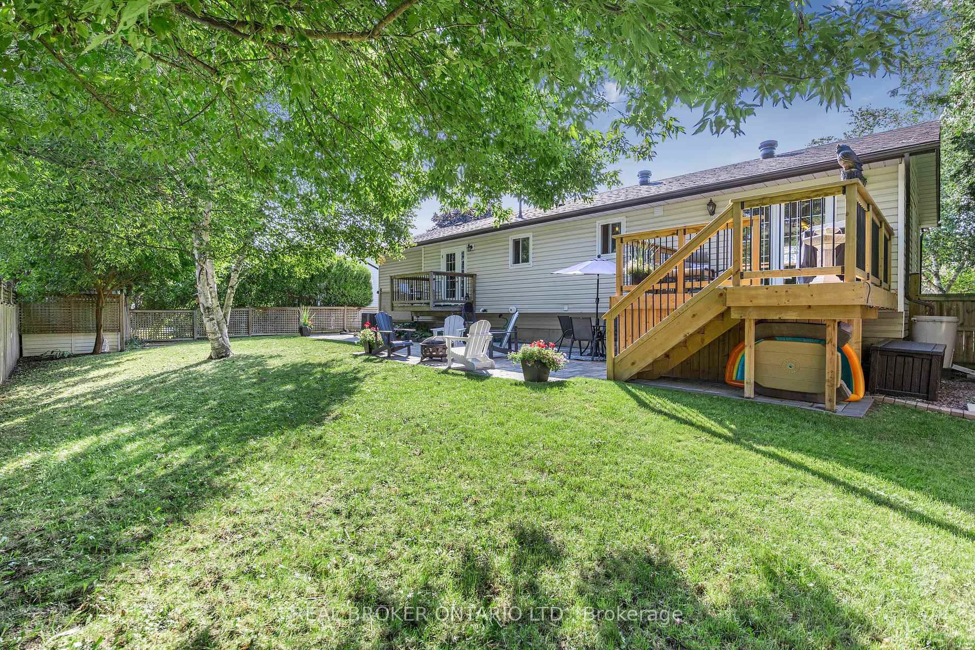 Photo 37 of 22 Patterson Place, Barrie, Ardagh — HOMEH