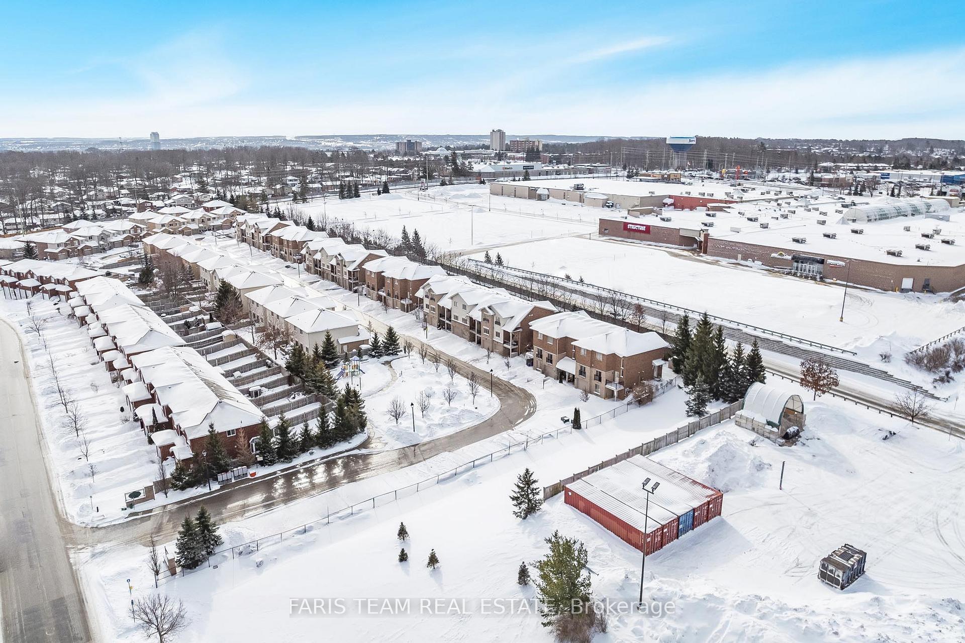 Photo 25 of Unit 8, 175 Stanley Street, Barrie, East Bayfield — HOMEH