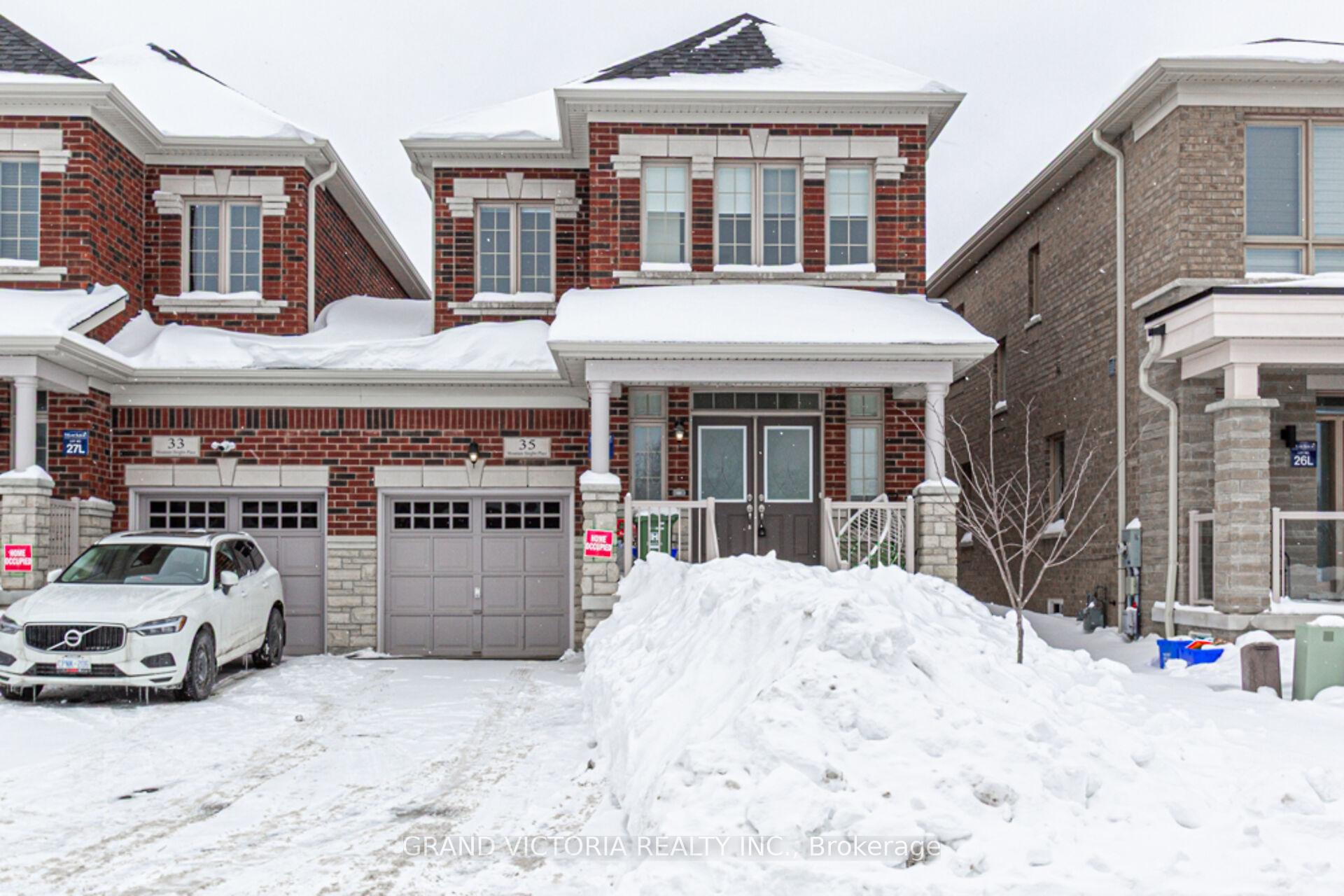 Photo 1 of 35 Mountain Heights Place, Hamilton, Waterdown — HOMEH