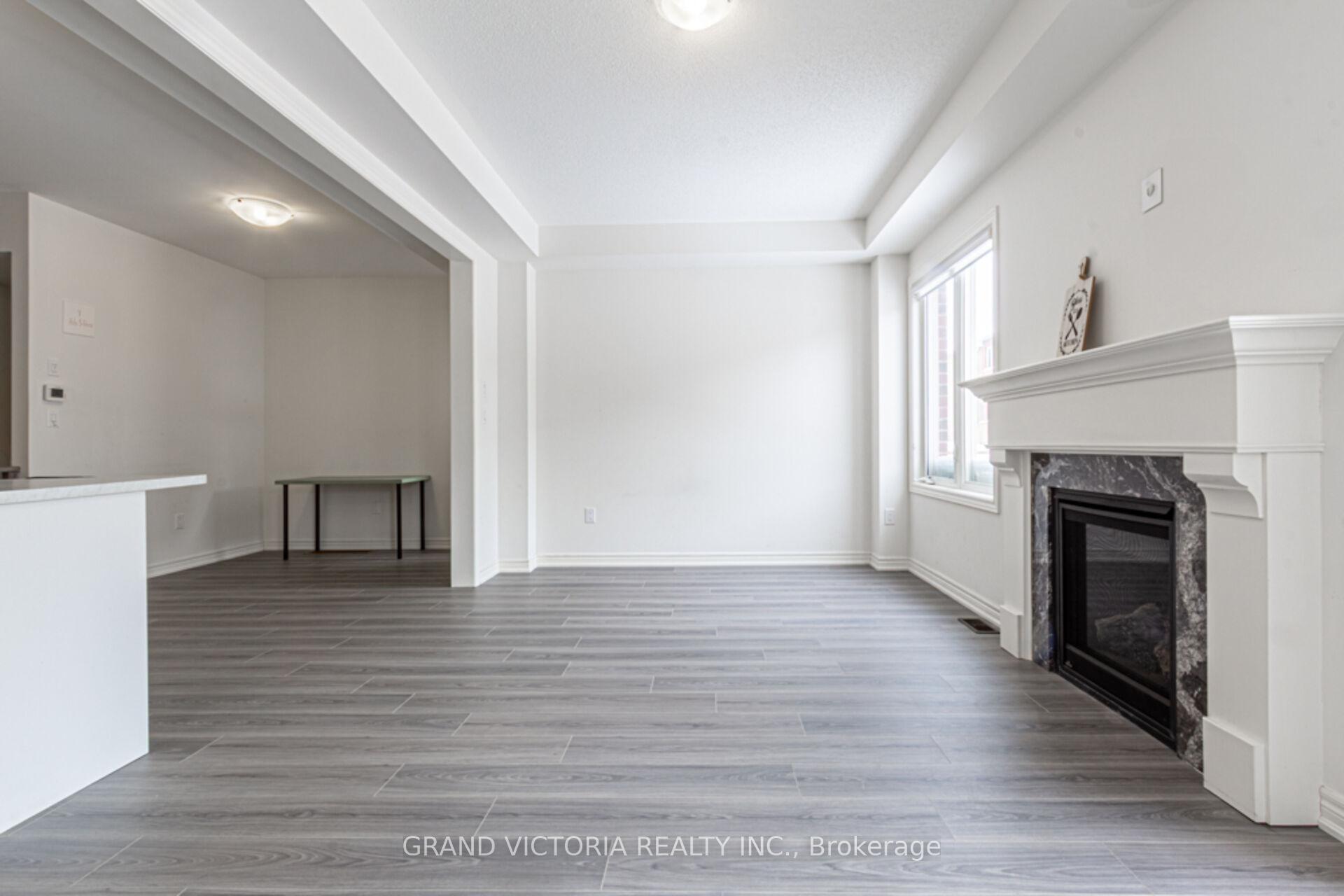 Photo 21 of 35 Mountain Heights Place, Hamilton, Waterdown — HOMEH