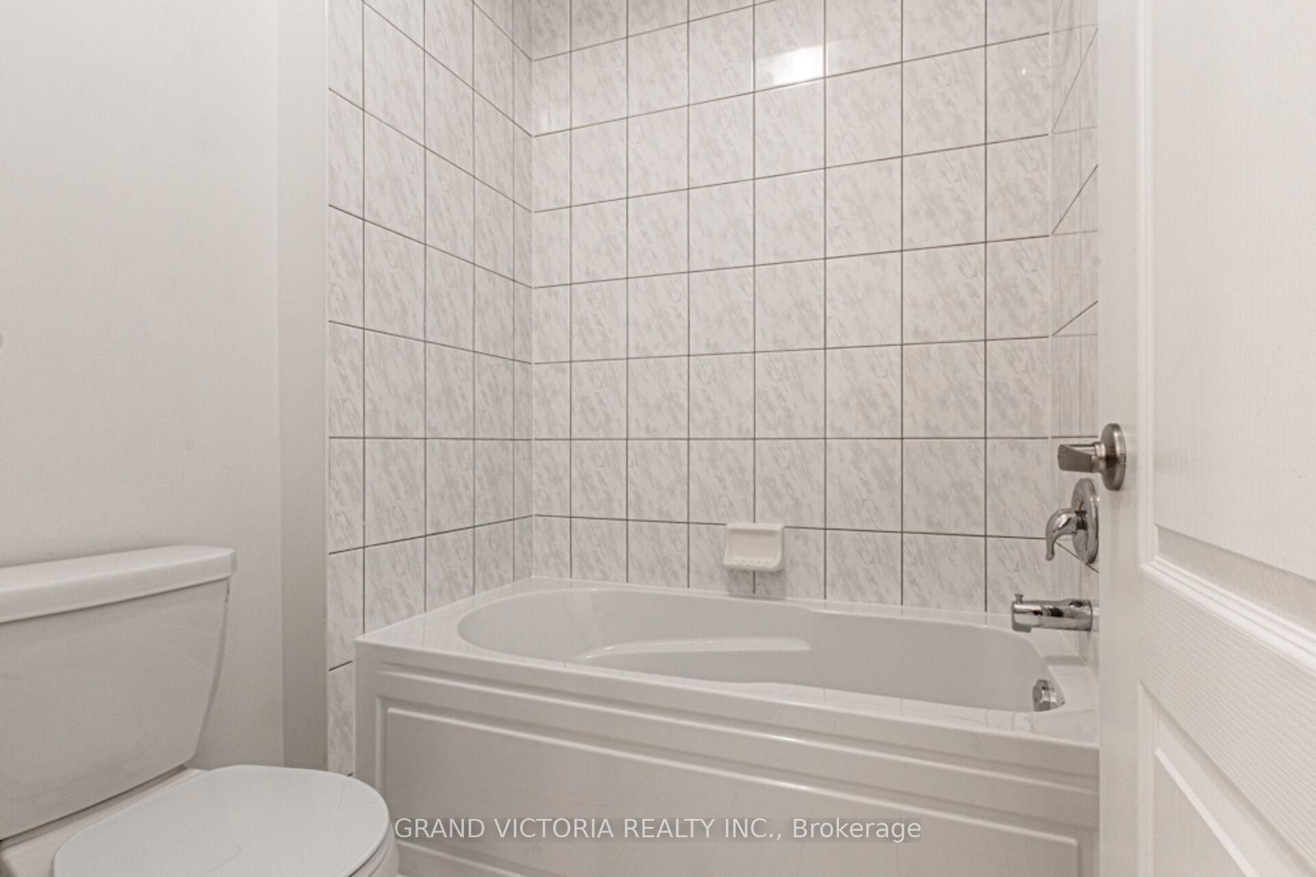 Photo 38 of 35 Mountain Heights Place, Hamilton, Waterdown — HOMEH