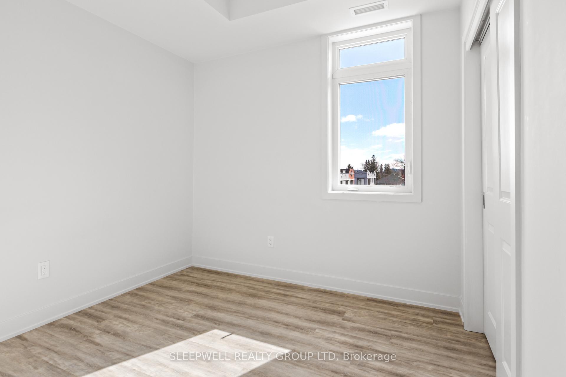 Photo 16 of Unit 204, 3 Bedale Drive, Ottawa, Crystal Beach — HOMEH