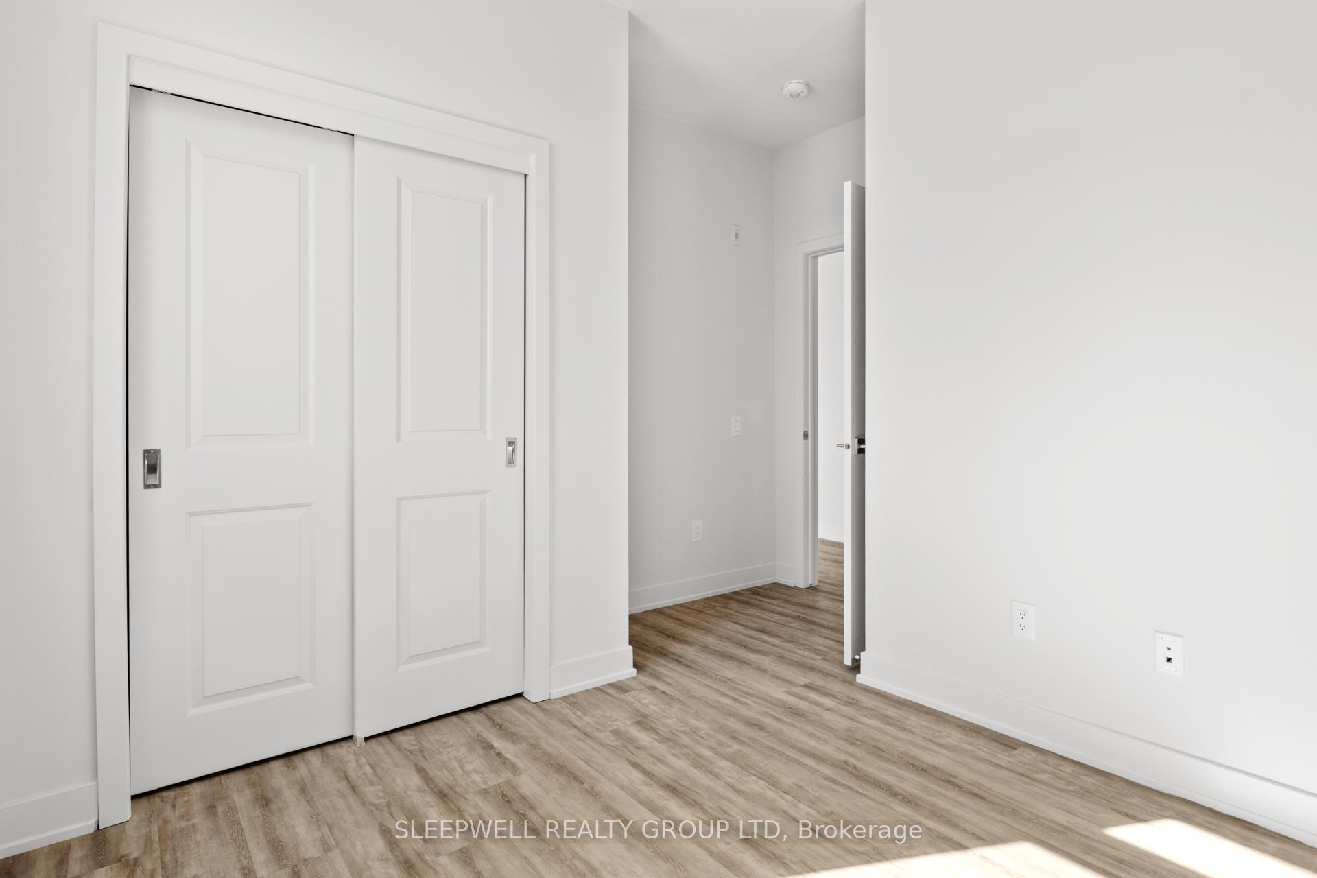 Photo 19 of Unit 204, 3 Bedale Drive, Ottawa, Crystal Beach — HOMEH