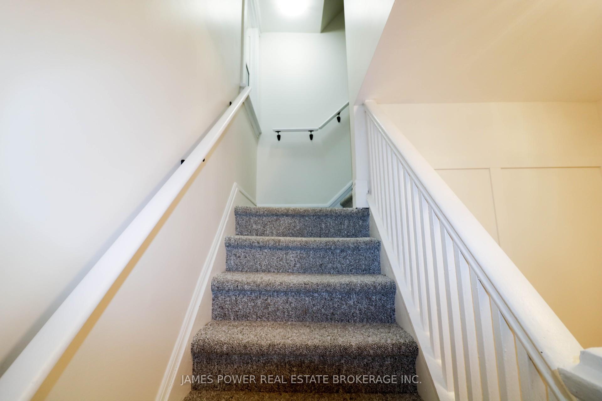 Photo 4 of 52 Spadina Avenue, Hamilton, Stripley — HOMEH