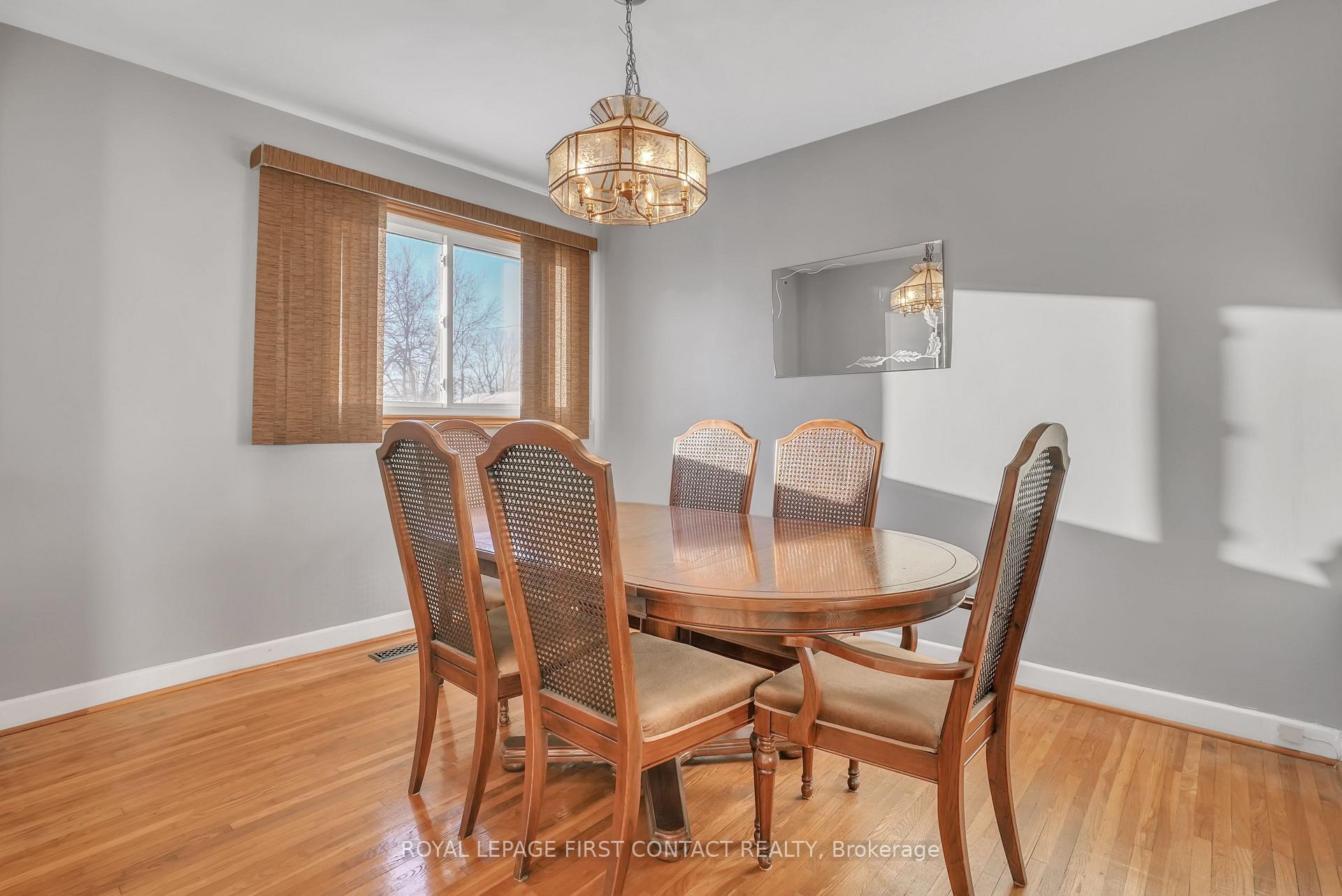 Photo 8 of 8 Agnes Street, Barrie, City Centre — HOMEH