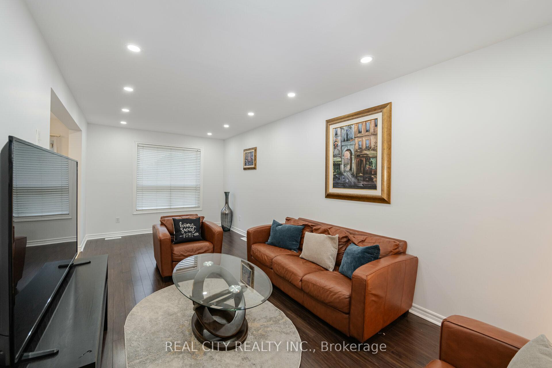 Photo 15 of 11 Vennio Lane, Hamilton, Barnstown — HOMEH