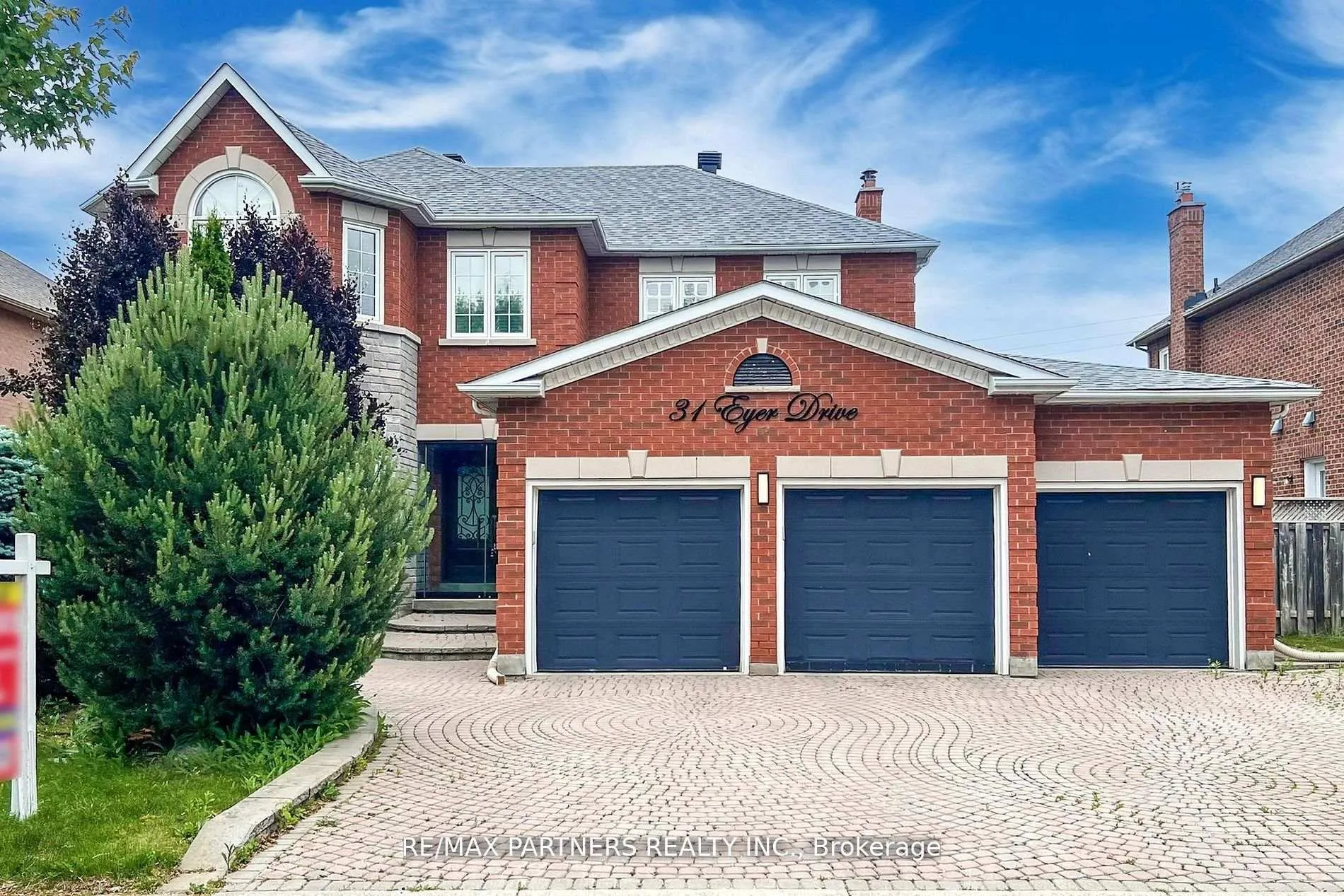 Photo 2 of 31 Eyer Drive, Markham, Cachet — HOMEH