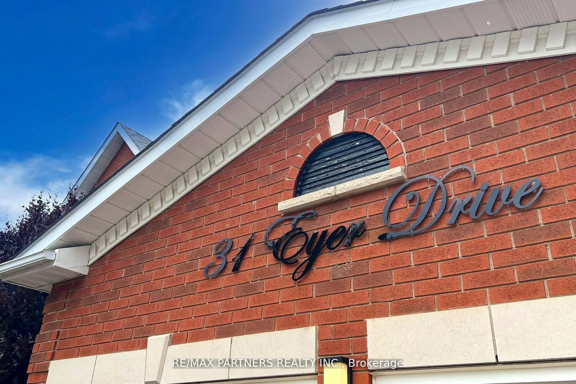 Photo 4 of 31 Eyer Drive, Markham, Cachet — HOMEH