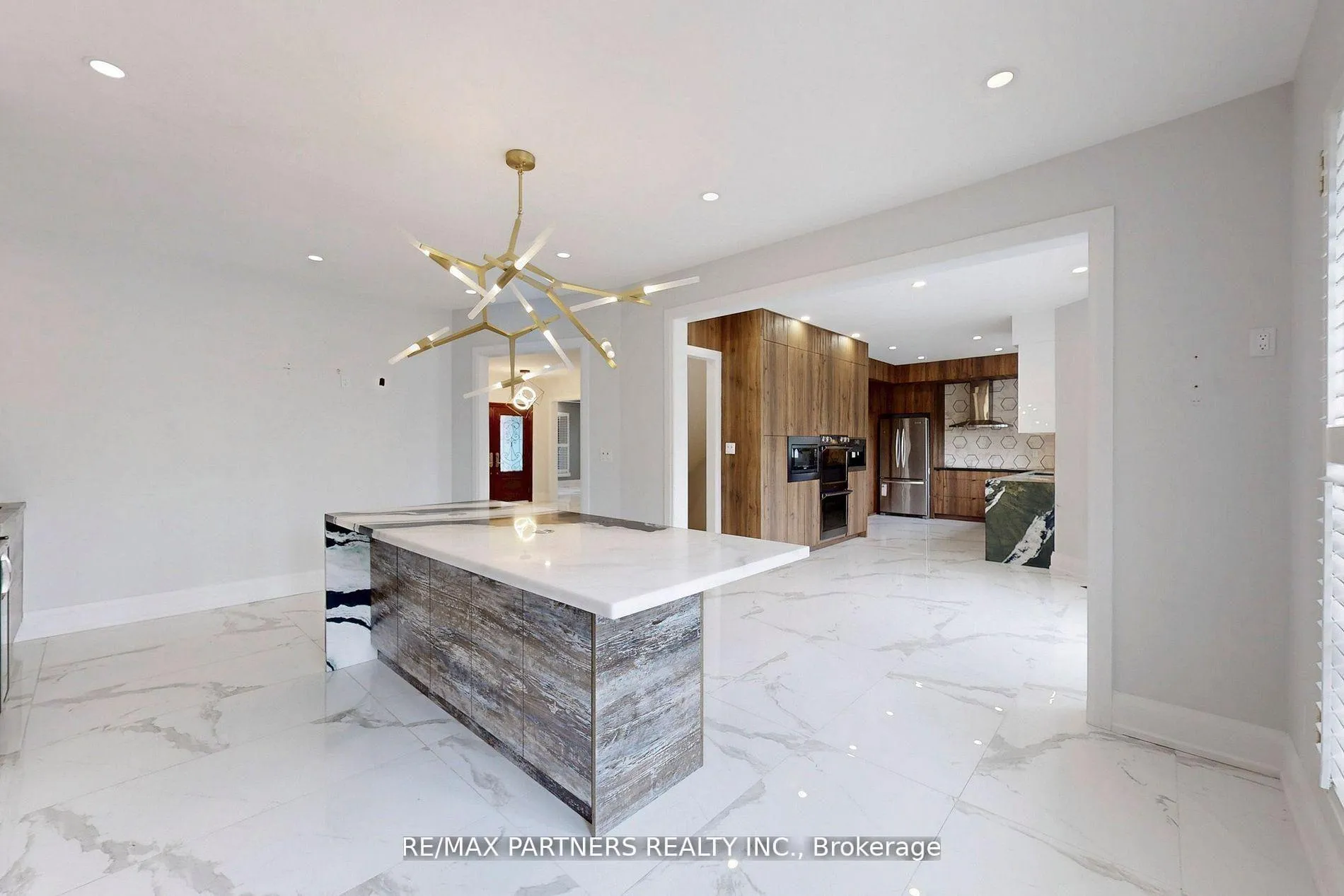 Photo 13 of 31 Eyer Drive, Markham, Cachet — HOMEH