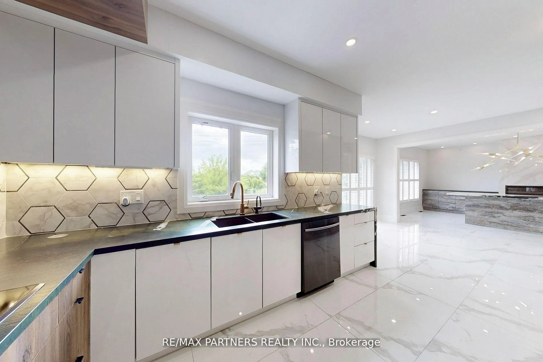 Photo 20 of 31 Eyer Drive, Markham, Cachet — HOMEH