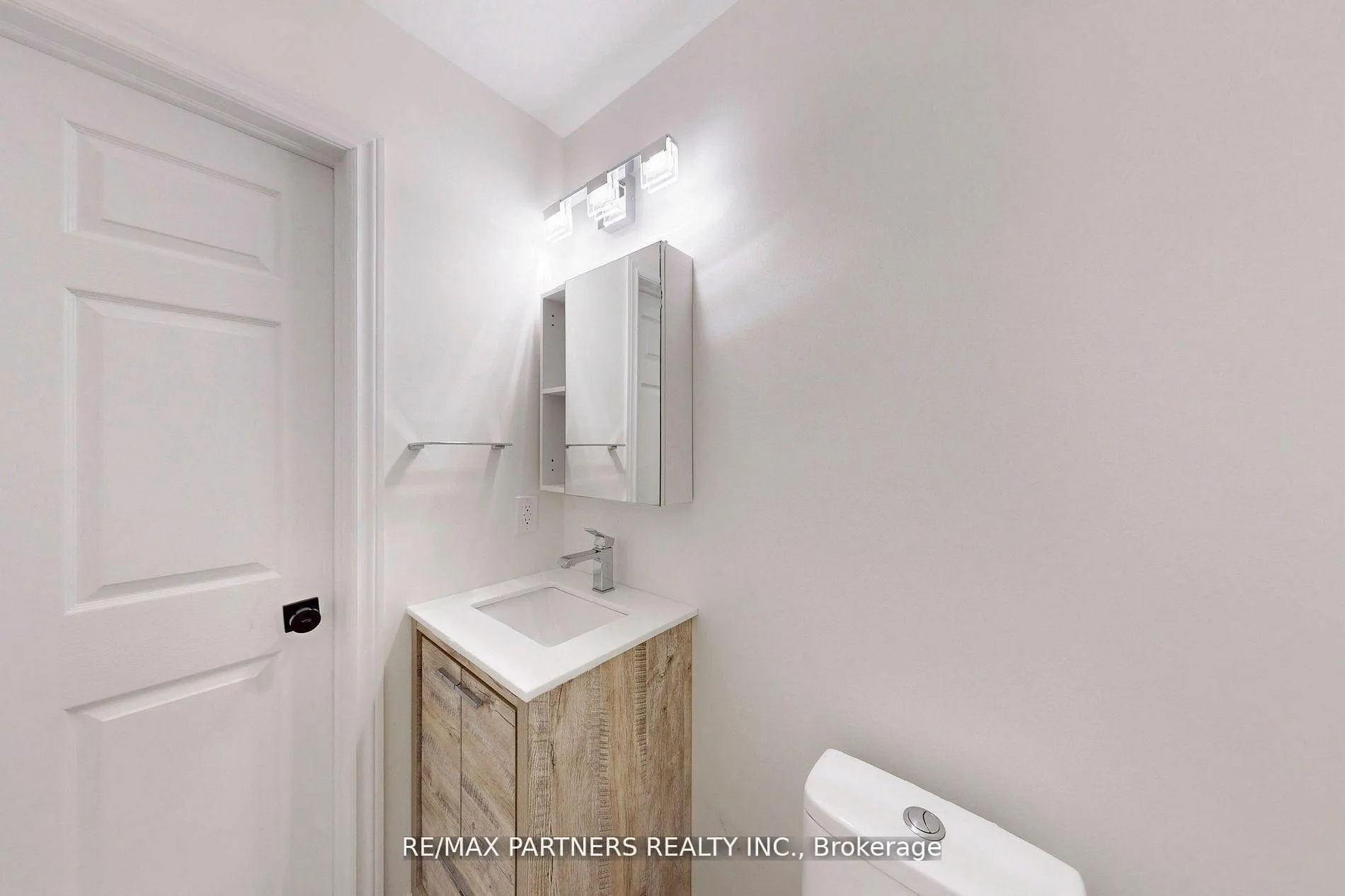 Photo 22 of 31 Eyer Drive, Markham, Cachet — HOMEH