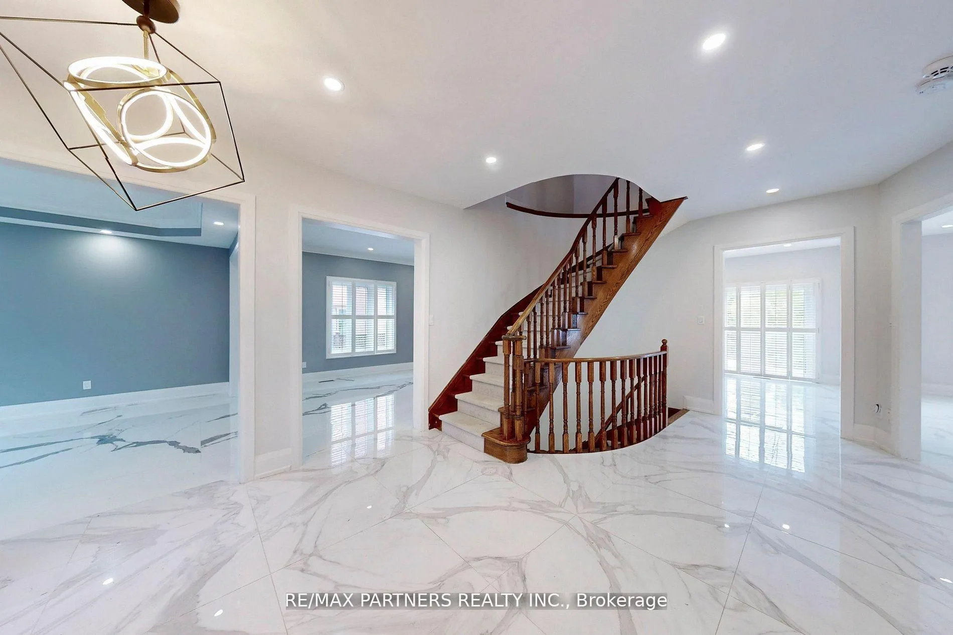 Photo 23 of 31 Eyer Drive, Markham, Cachet — HOMEH