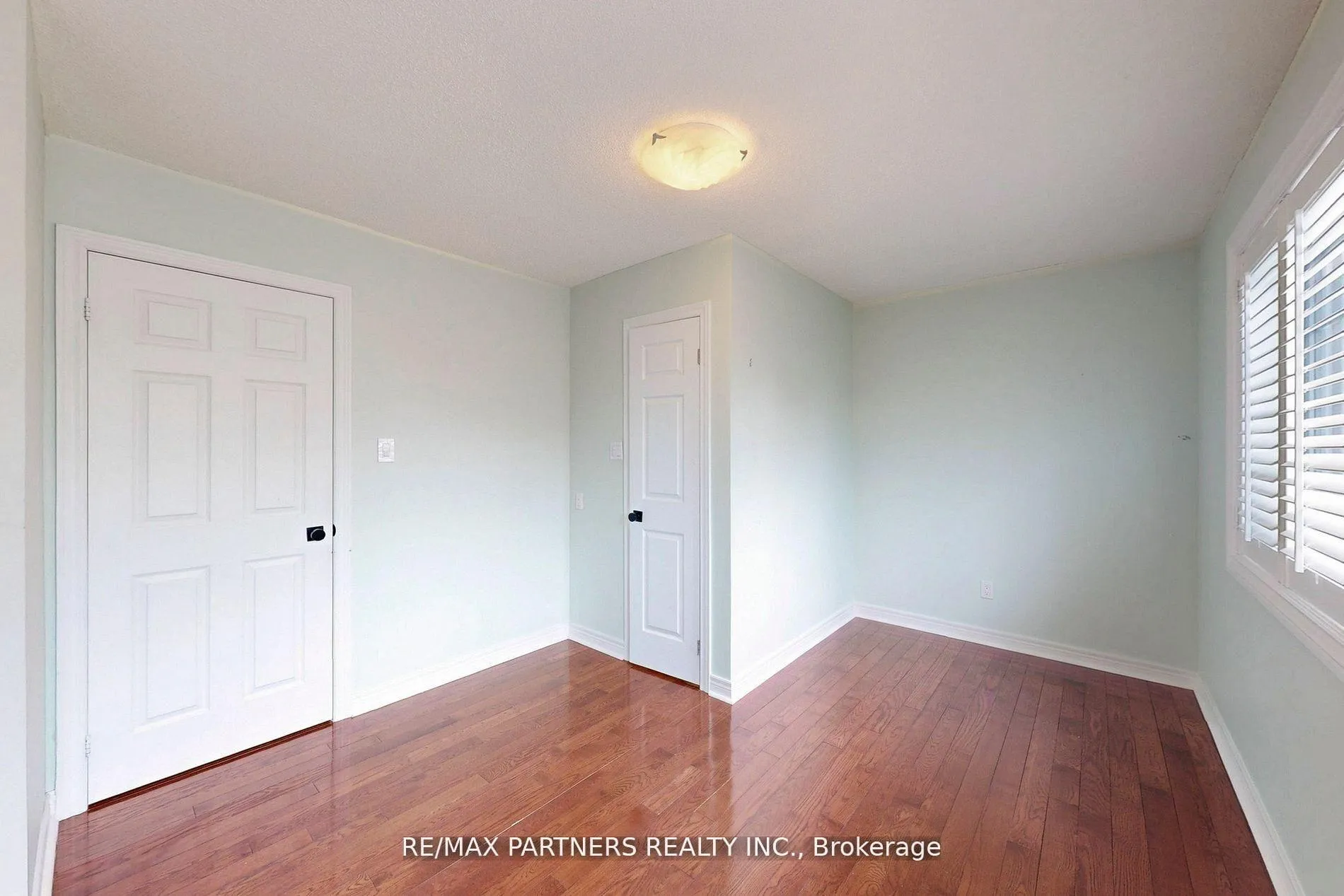 Photo 28 of 31 Eyer Drive, Markham, Cachet — HOMEH