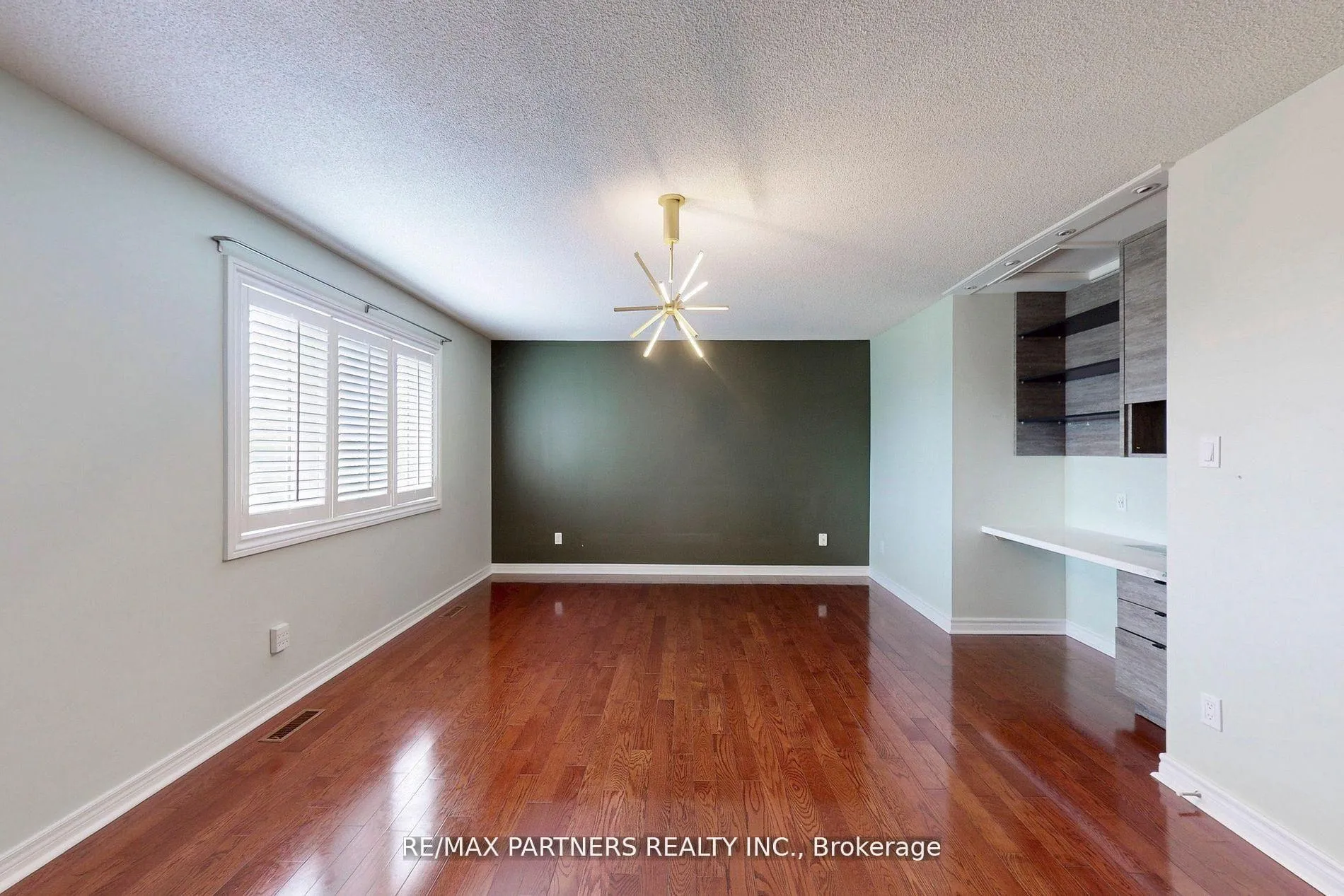 Photo 32 of 31 Eyer Drive, Markham, Cachet — HOMEH