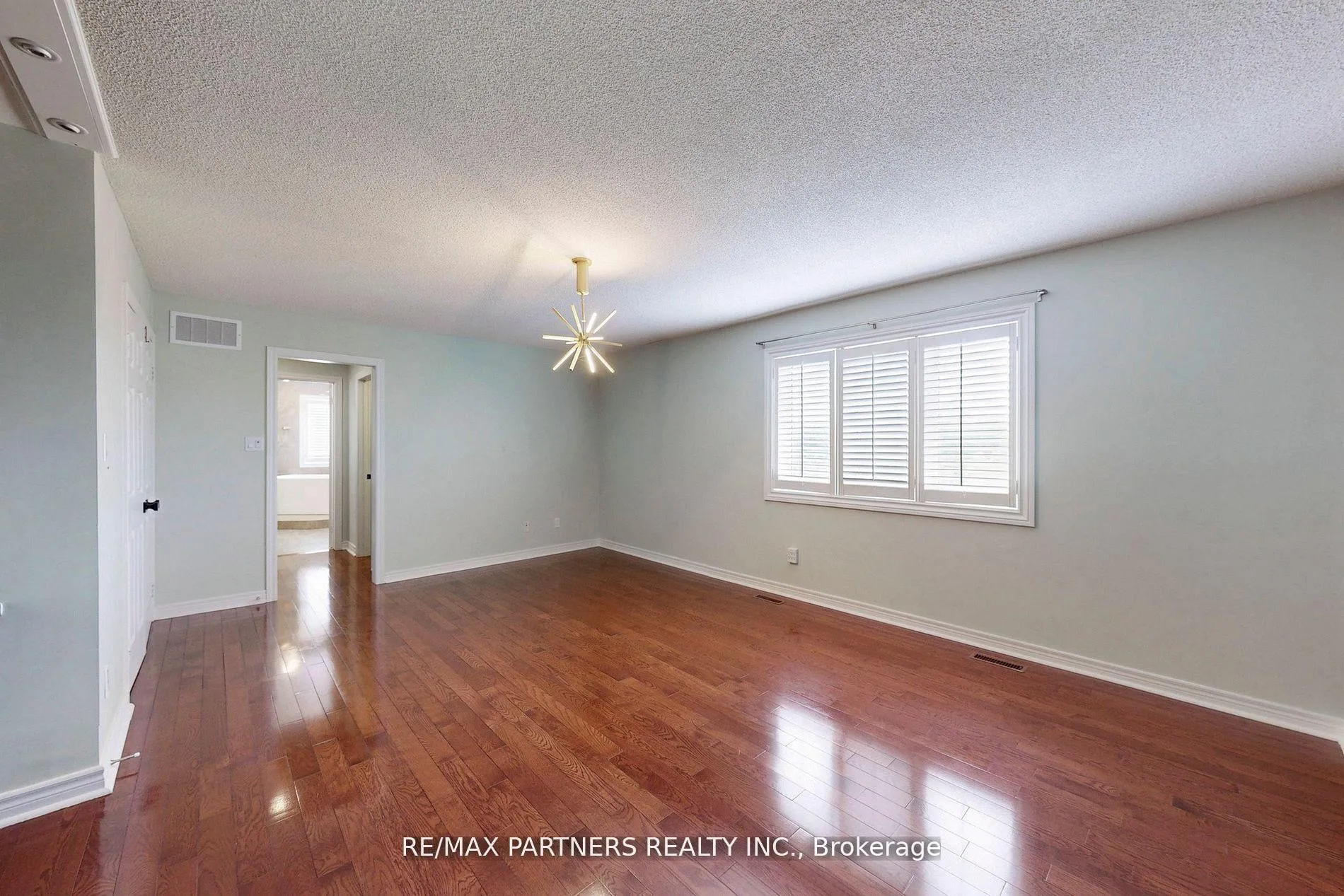 Photo 33 of 31 Eyer Drive, Markham, Cachet — HOMEH