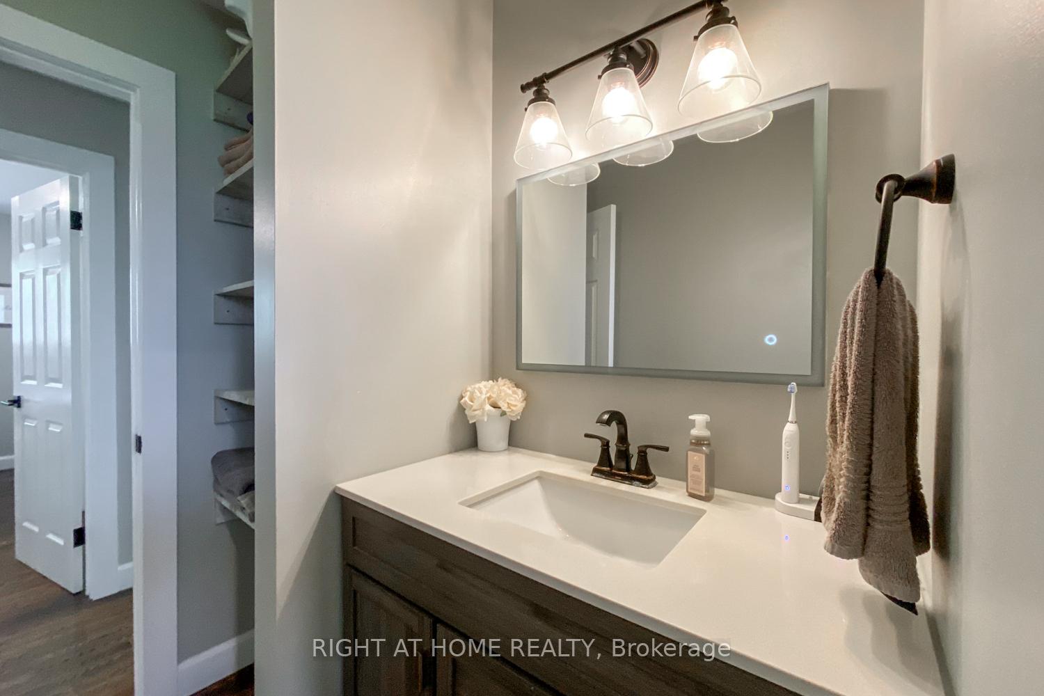 Photo 22 of 420 Parkhill Road E, Douro-Dummer — HOMEH