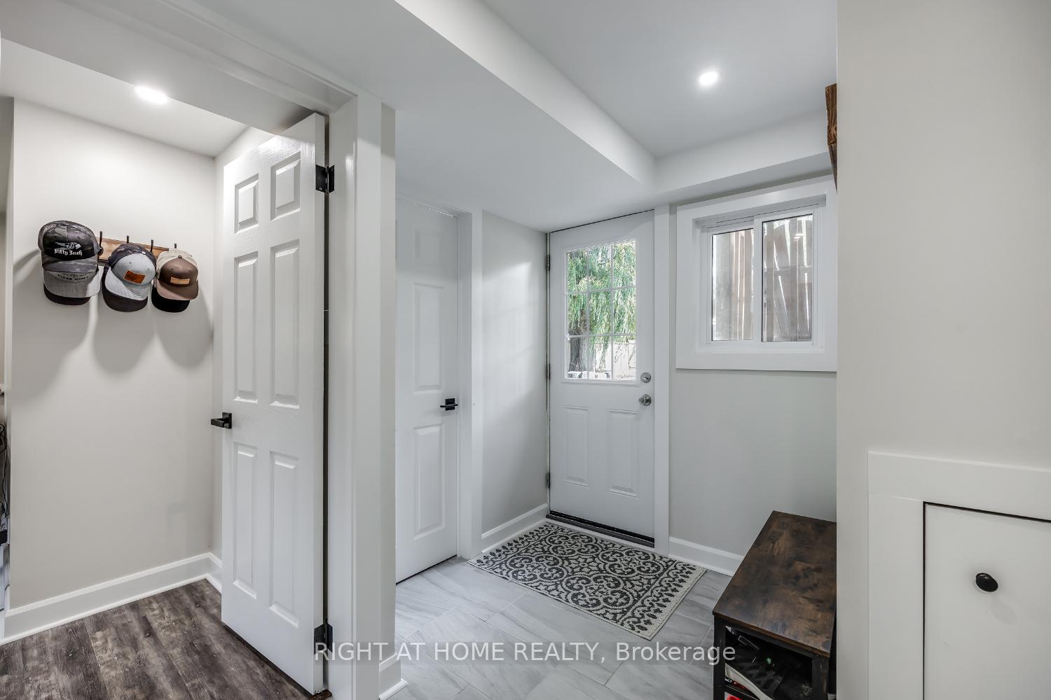 Photo 29 of 420 Parkhill Road E, Douro-Dummer — HOMEH