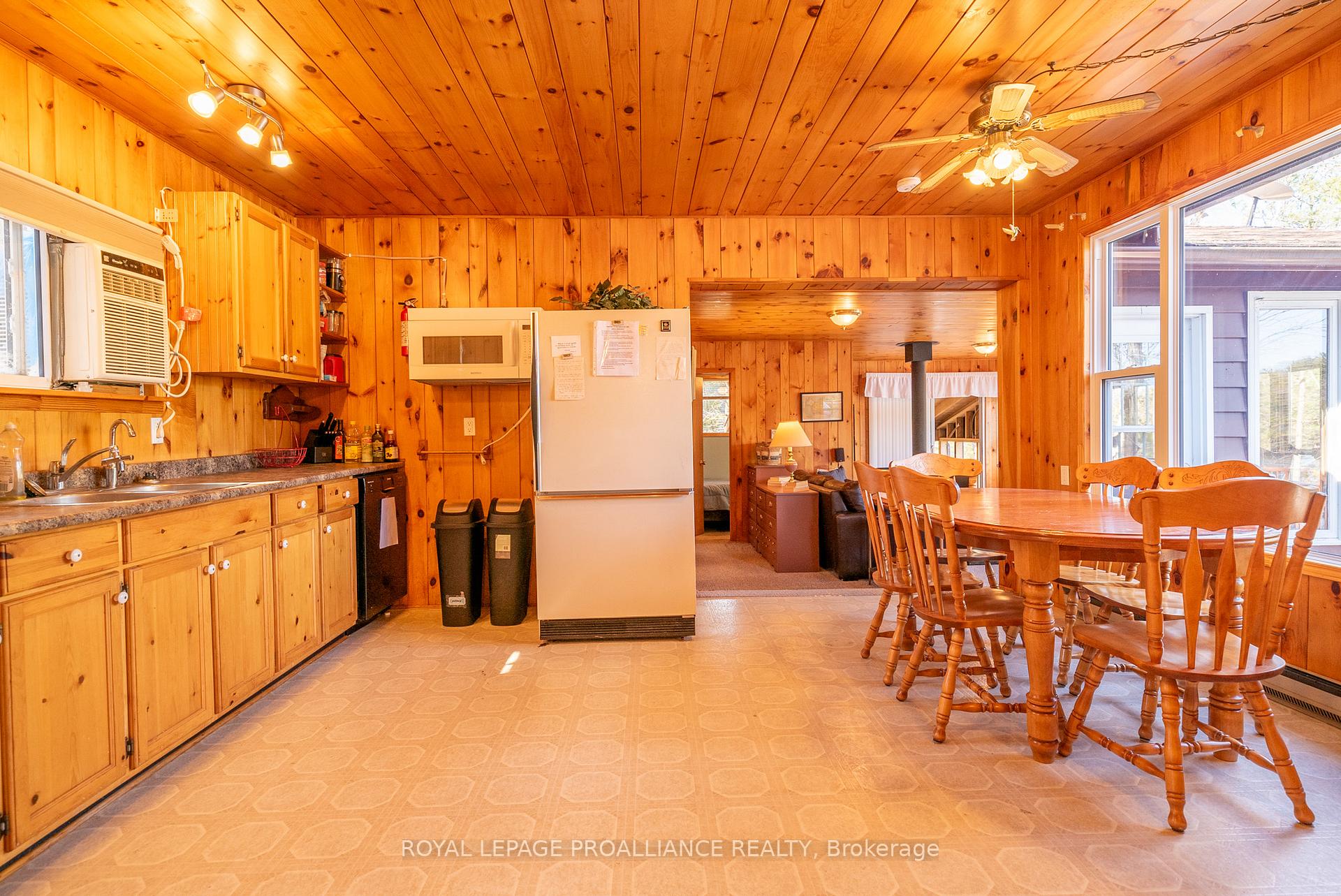 Photo 14 of 1045 Wheatley Lane, North Frontenac, Frontenac North — HOMEH