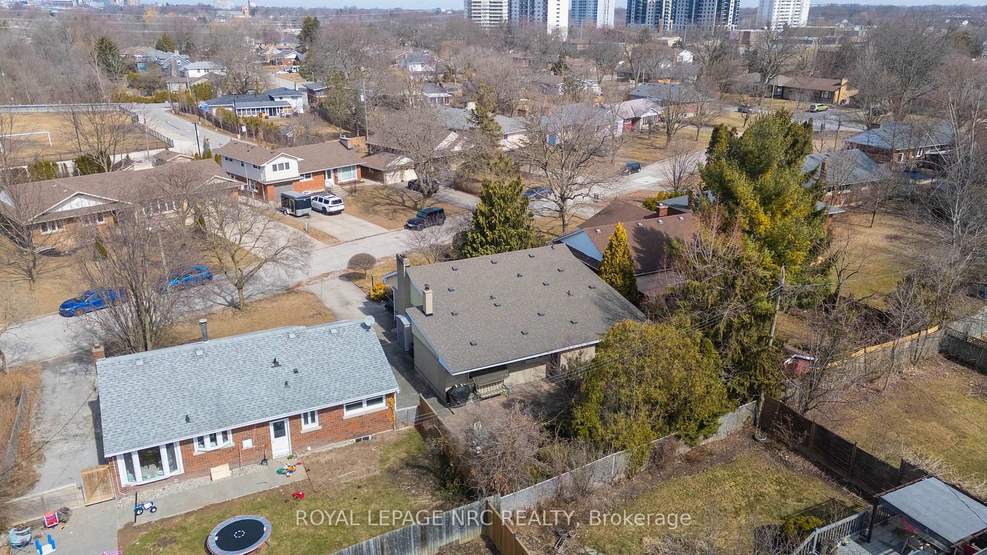 Photo 47 of 8 Macbeth Boulevard, St. Catharines, Glendale/Glenridge — HOMEH