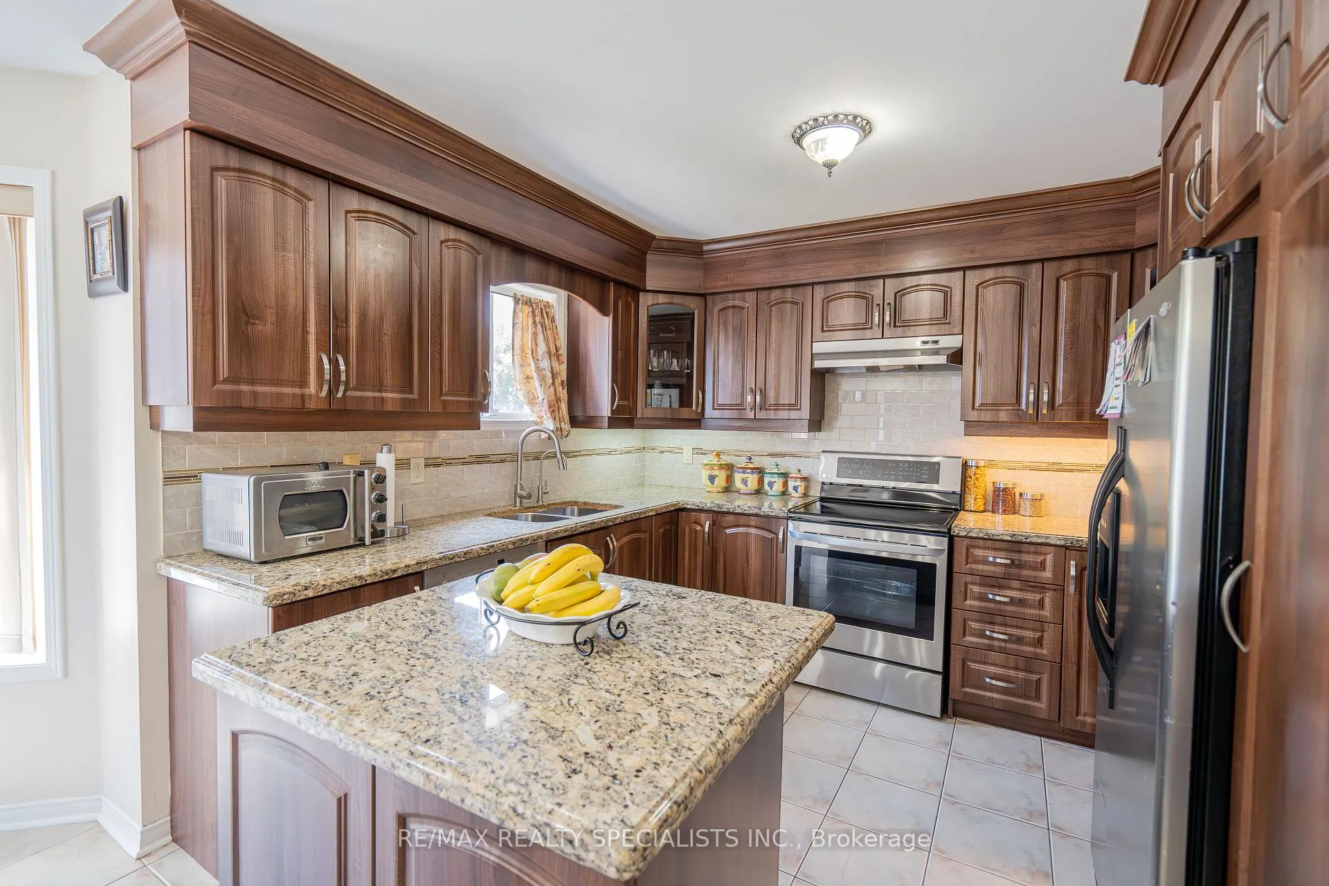 Photo 19 of 347 Van Kirk Drive, Brampton, Northwest Sandalwood Parkway — HOMEH