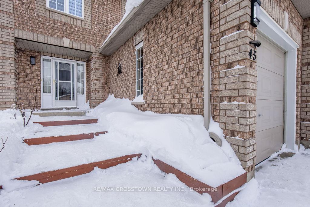Photo 2 of 45 Nicklaus Drive, Barrie, East Bayfield — HOMEH